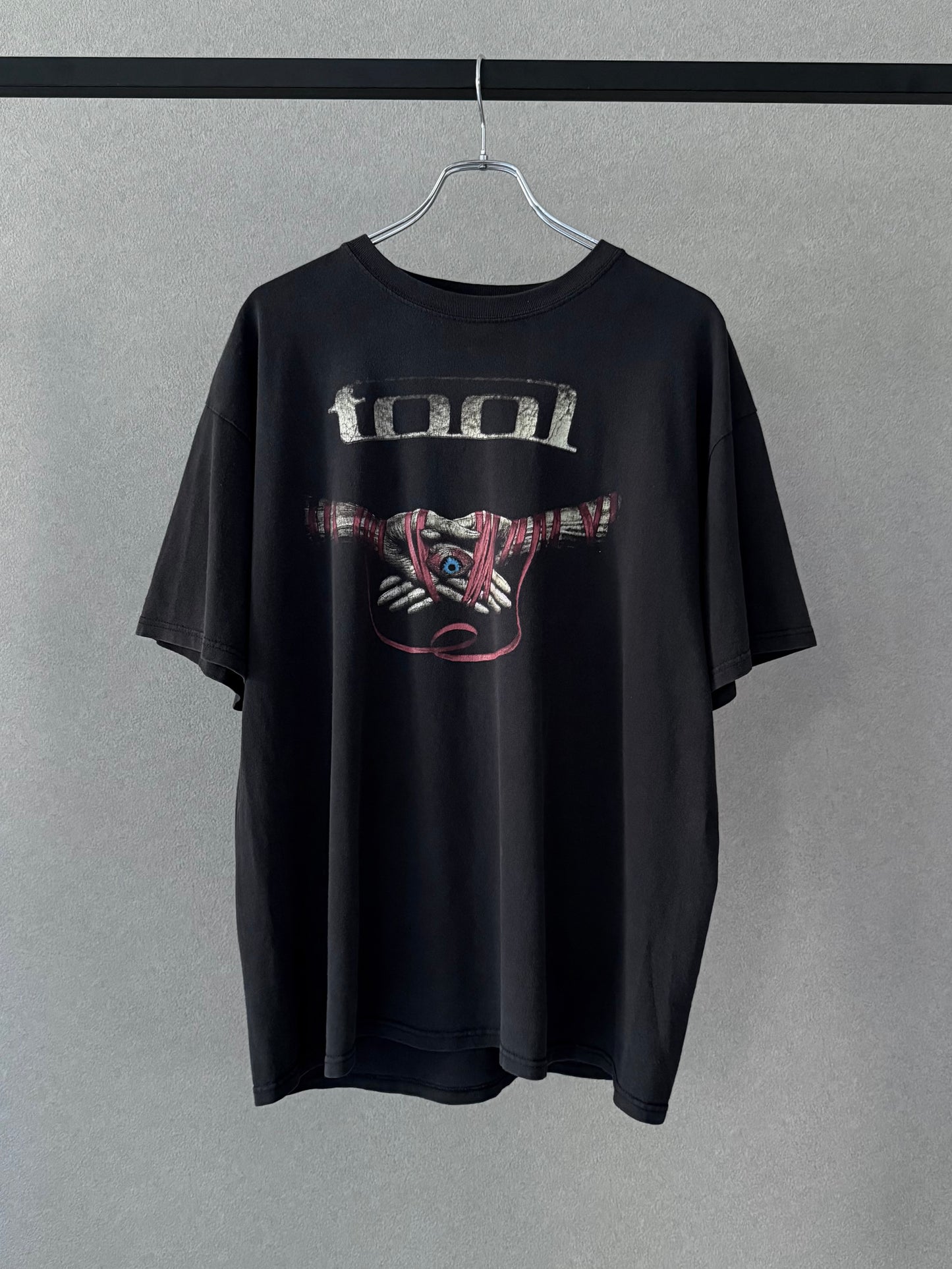 00's TOOL music t-shirt