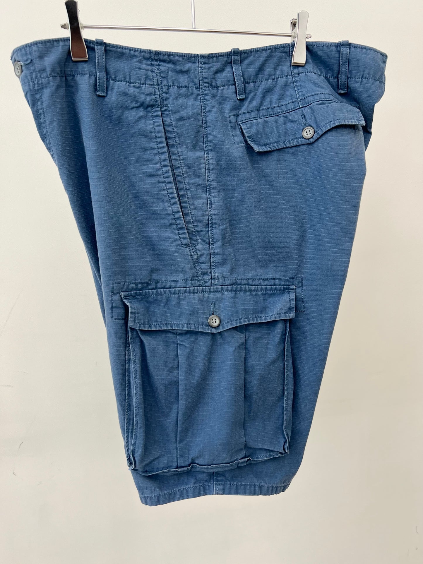 00's Levi's cargo pants