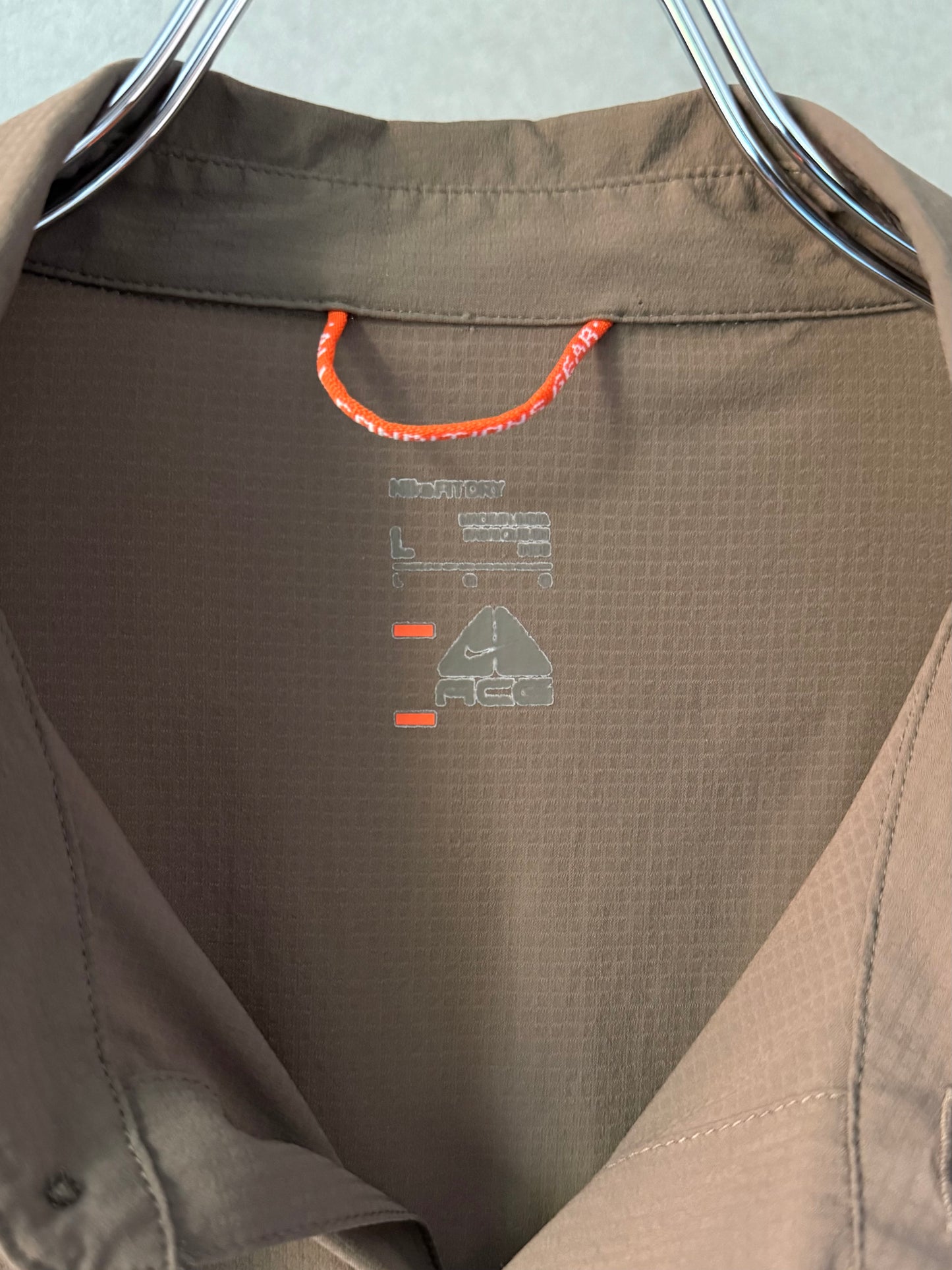 00's NIKE ACG nylon S/S shirt