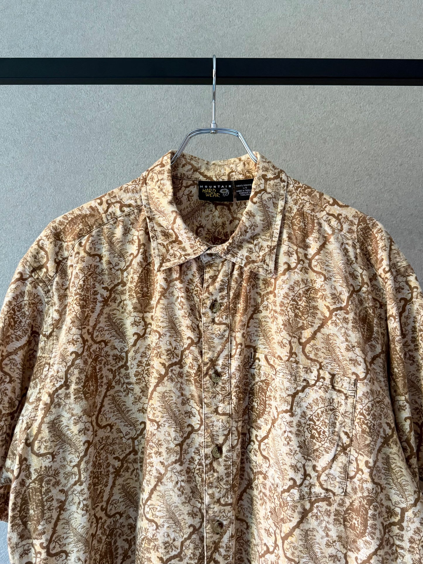 90's〜 MOUNTAIN HARDWEAR S/S shirt