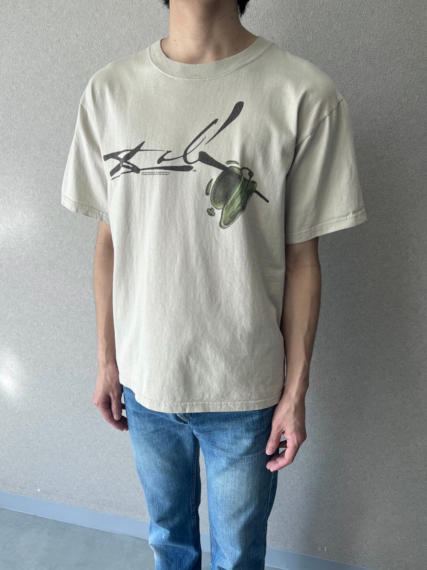 00's Salvador Dali art t-shirt