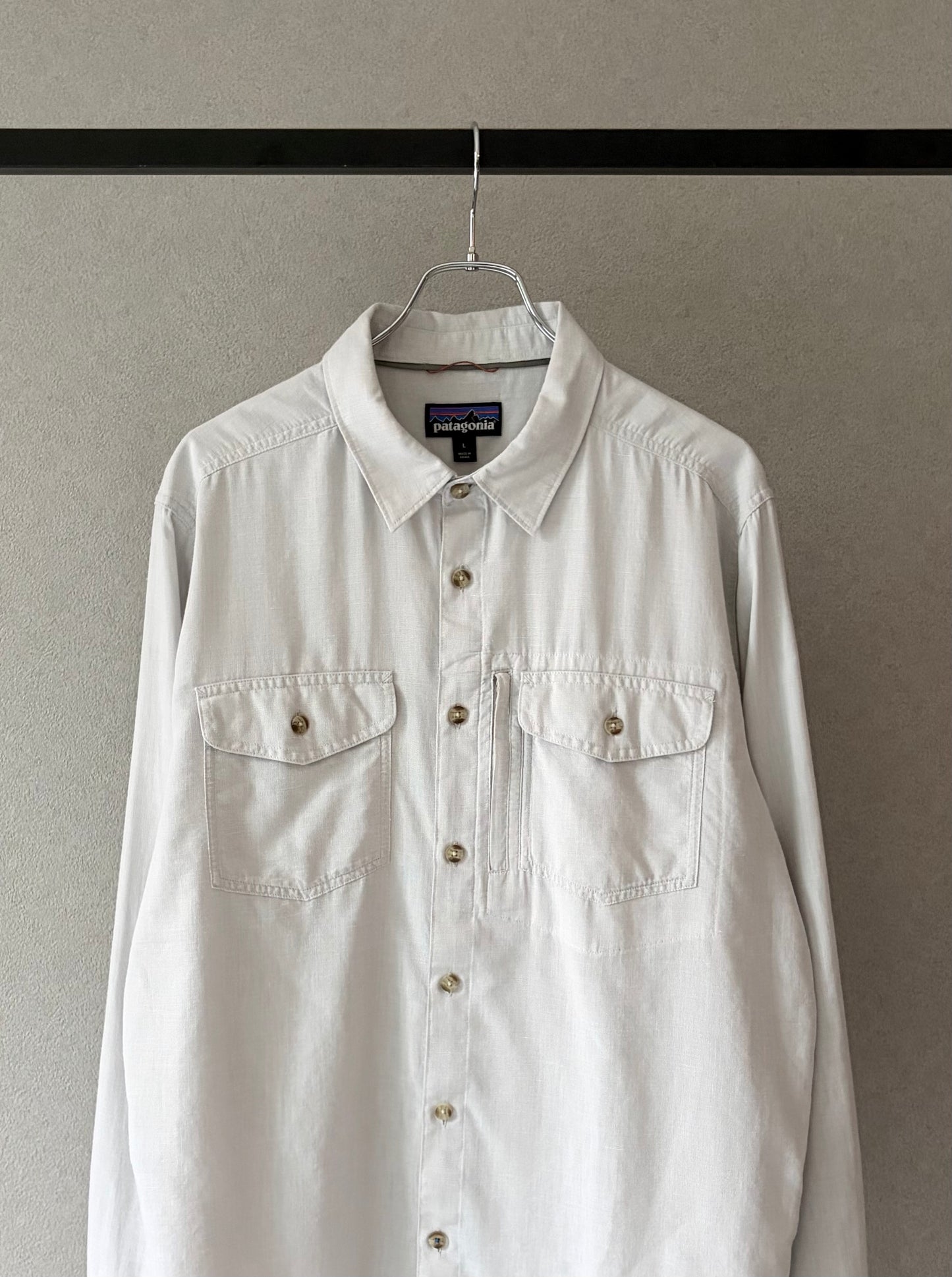 00's patagonia fishing shirt