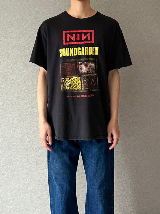 10's Nine Inch Nails × SOUNDGARDEN music t-shirt