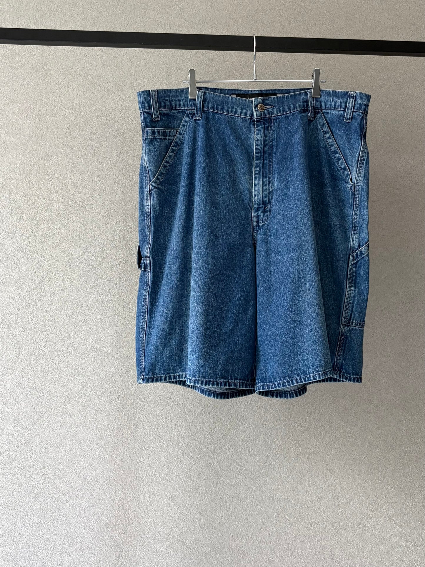 90's Levi's silverTab denim shorts