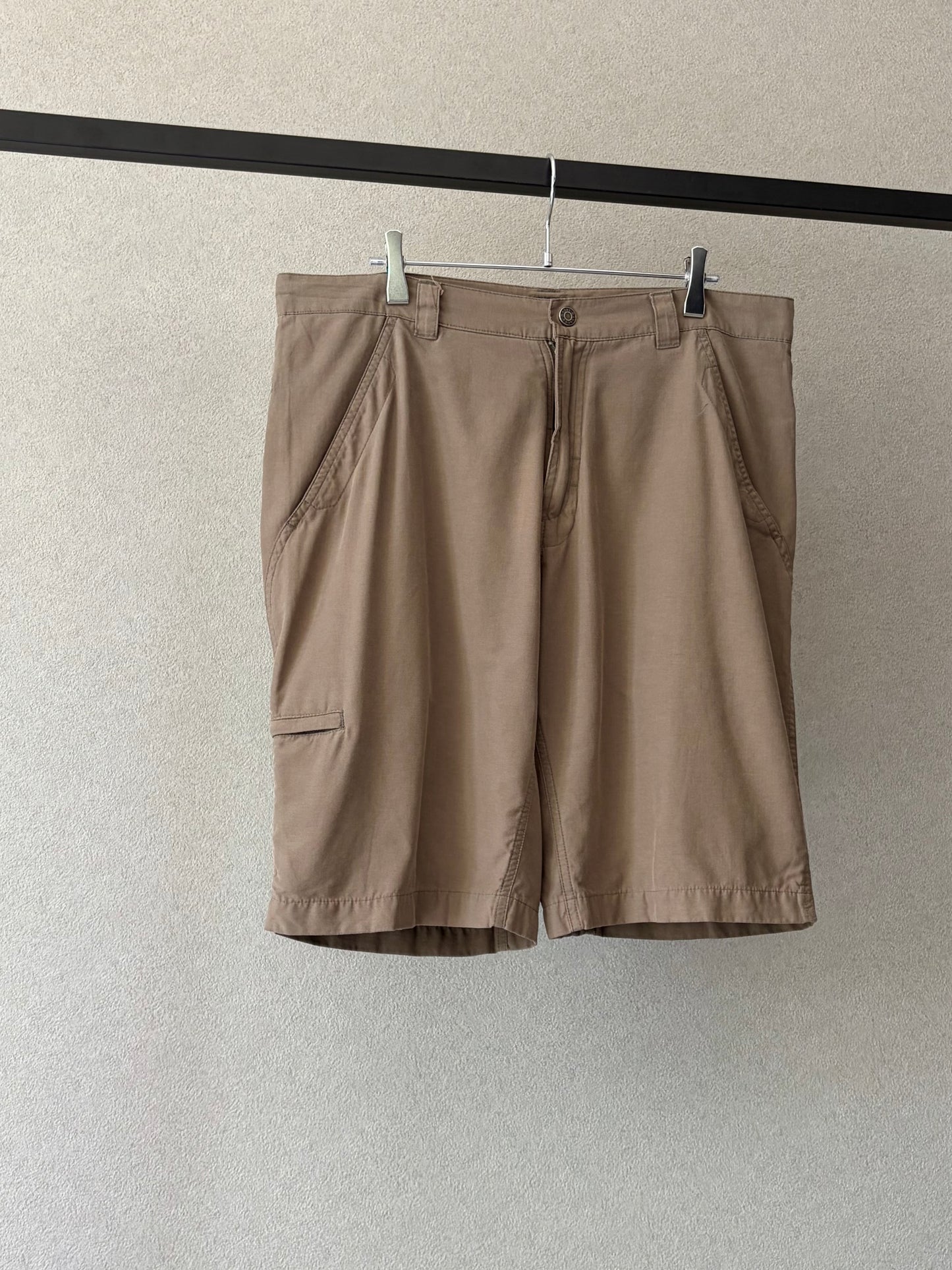 00's ROYAL ROBBINS shorts