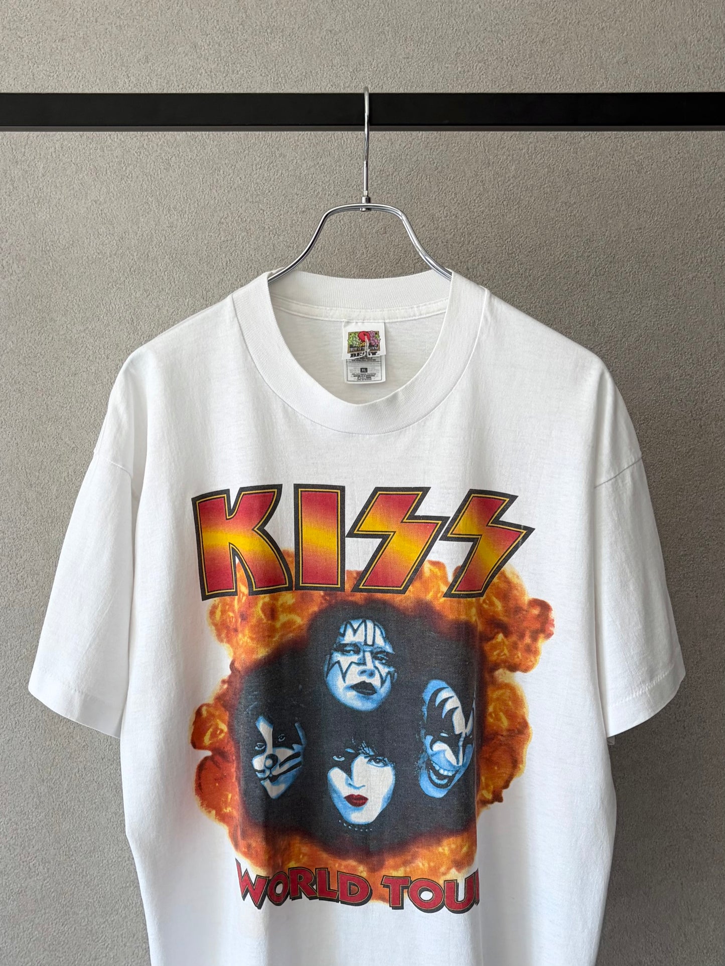 90's KISS music t-shirt