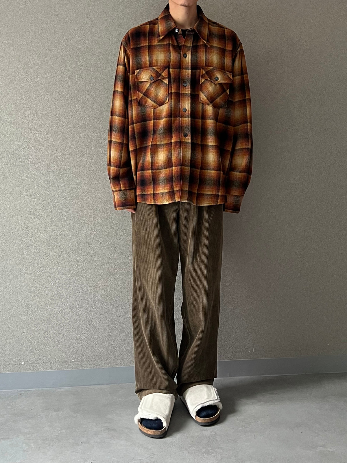 00's BANANA REPUBLIC corduroy pants