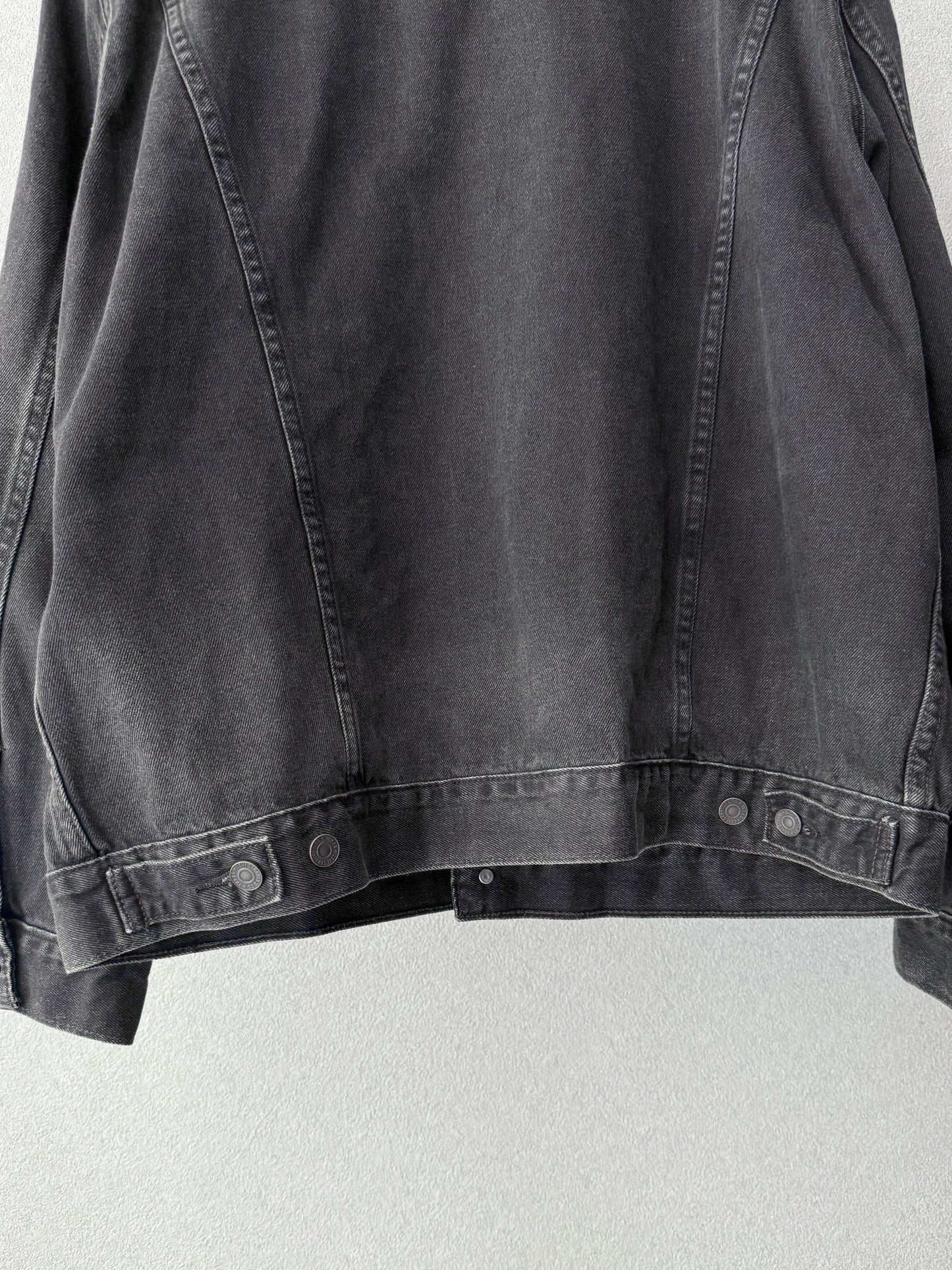 00's Levi's denim jacket