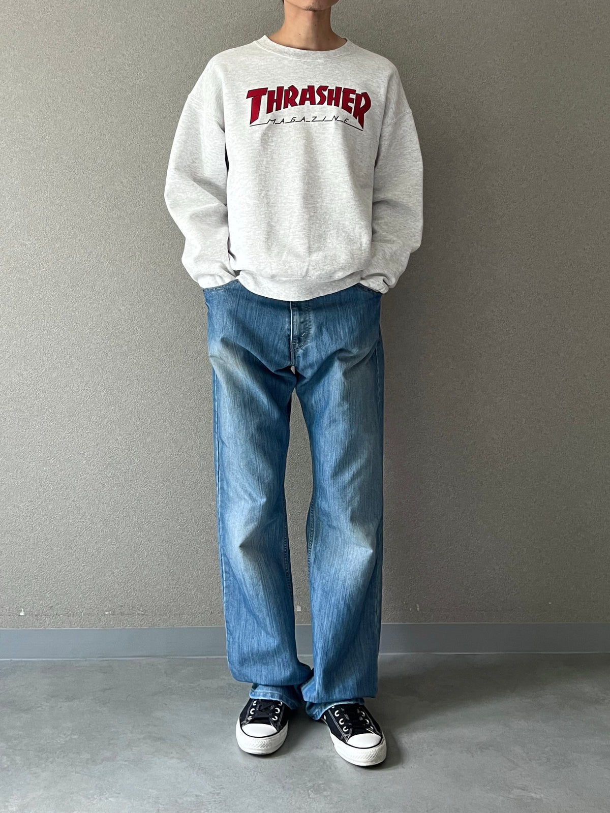 00's THRASHER sweater
