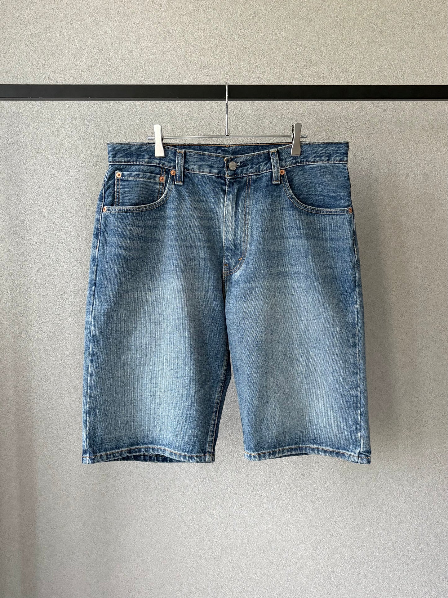 00's Levi's 569 denim shorts