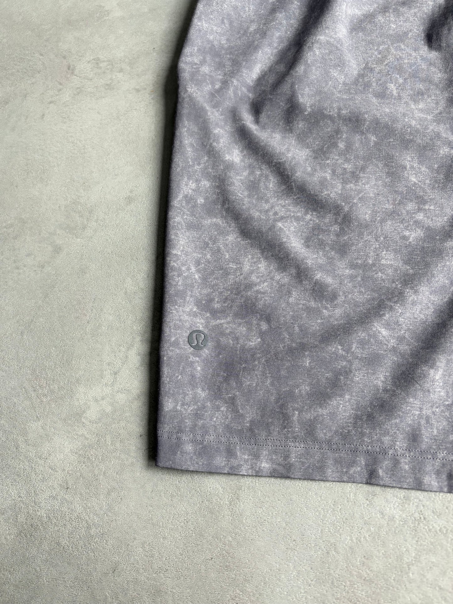 10's lululemon shorts