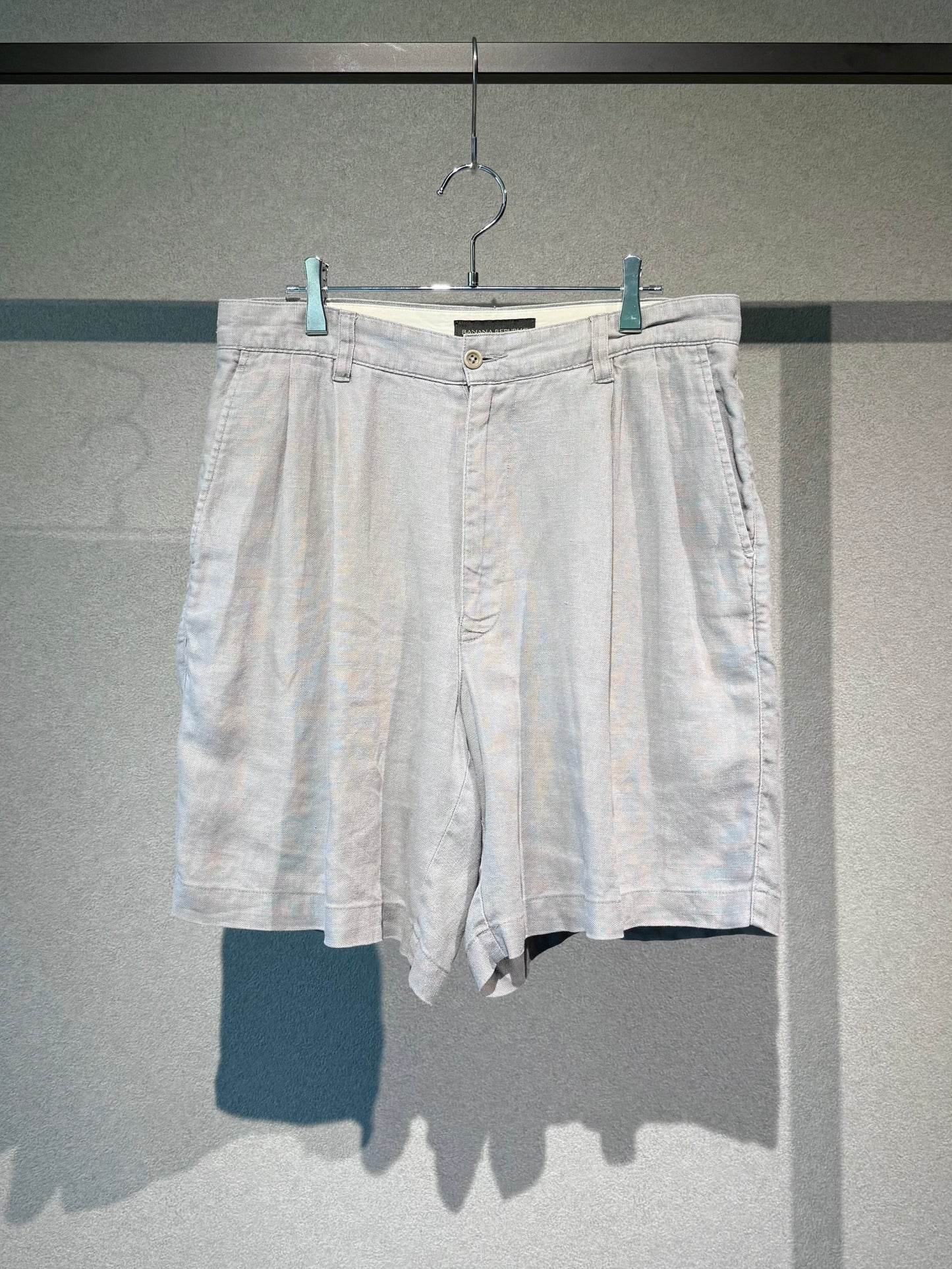 00's BANANA REPUBLIC linen shorts