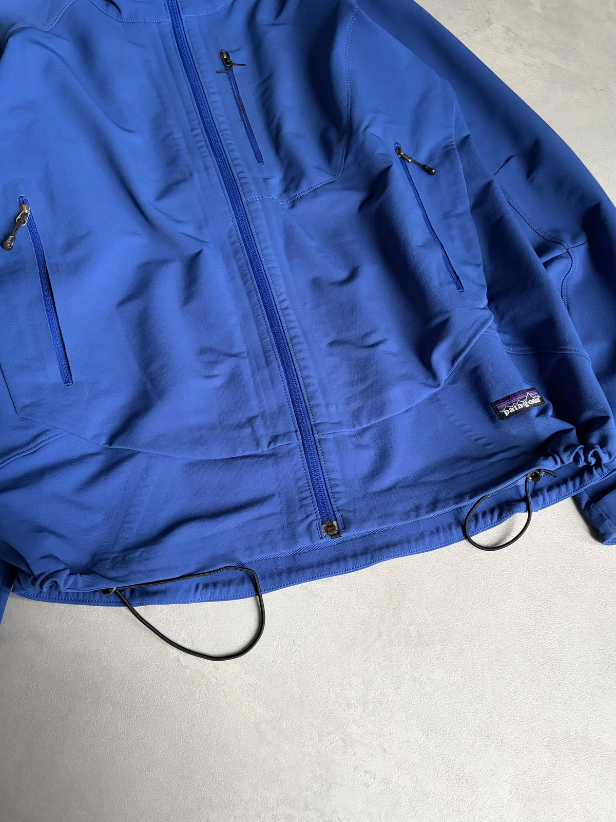 00's patagonia softshell jacket
