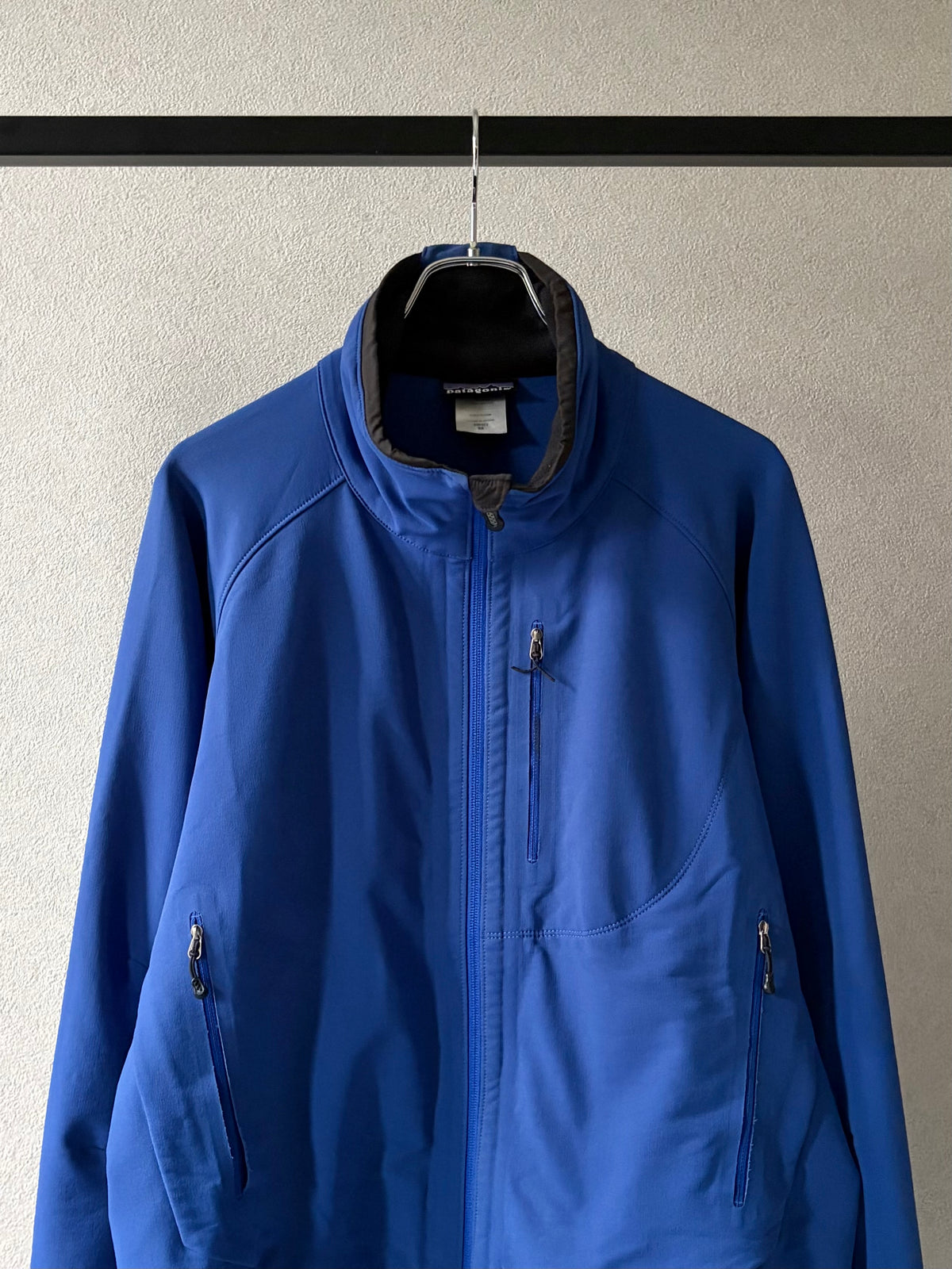 00's patagonia softshell jacket