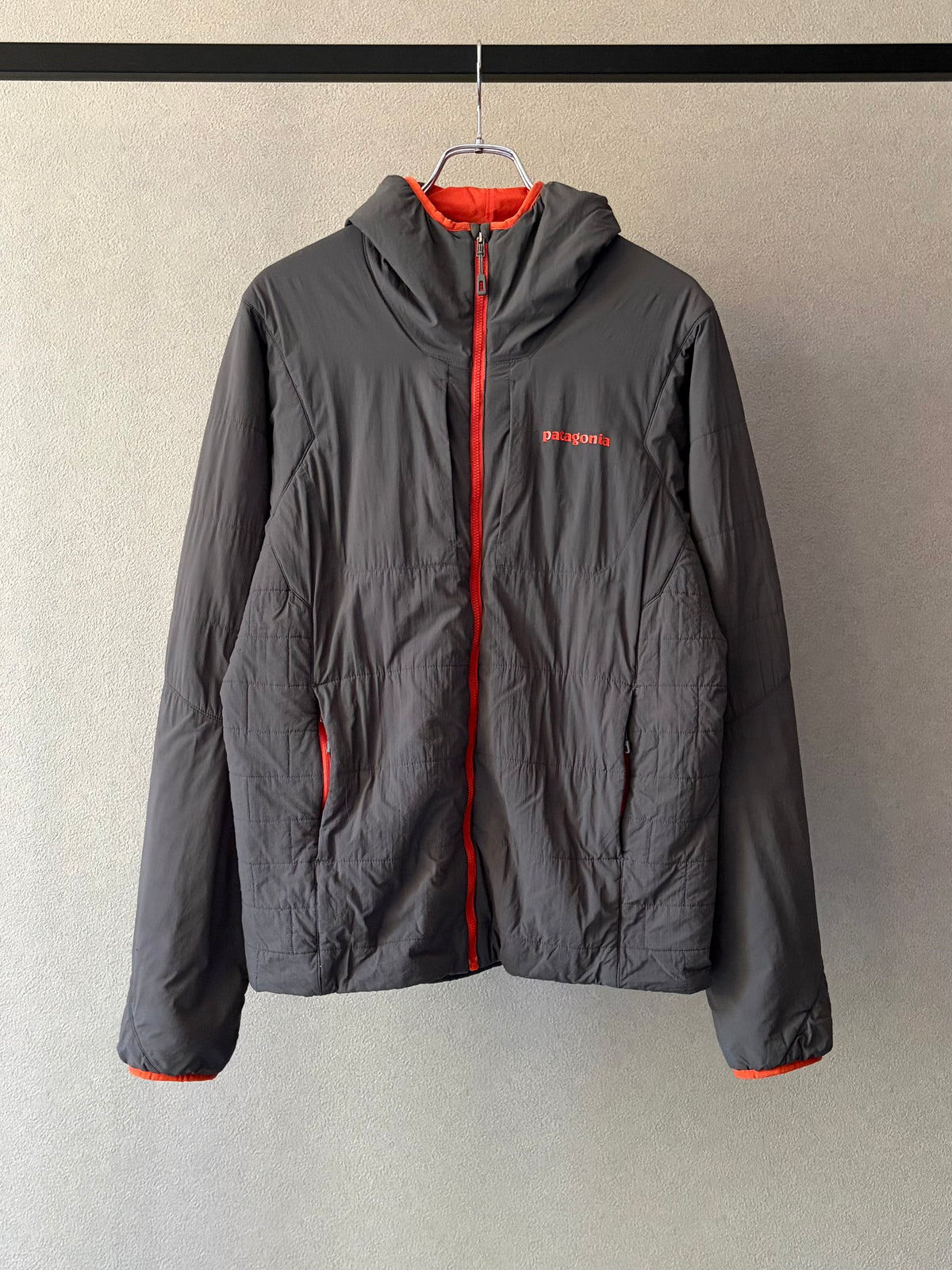 10's patagonia insulation jacket