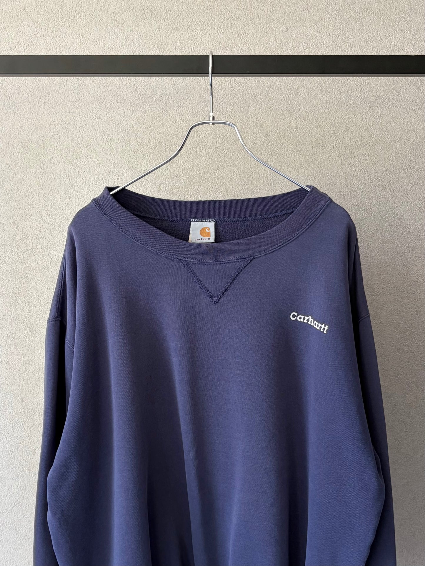 00's carhartt sweater