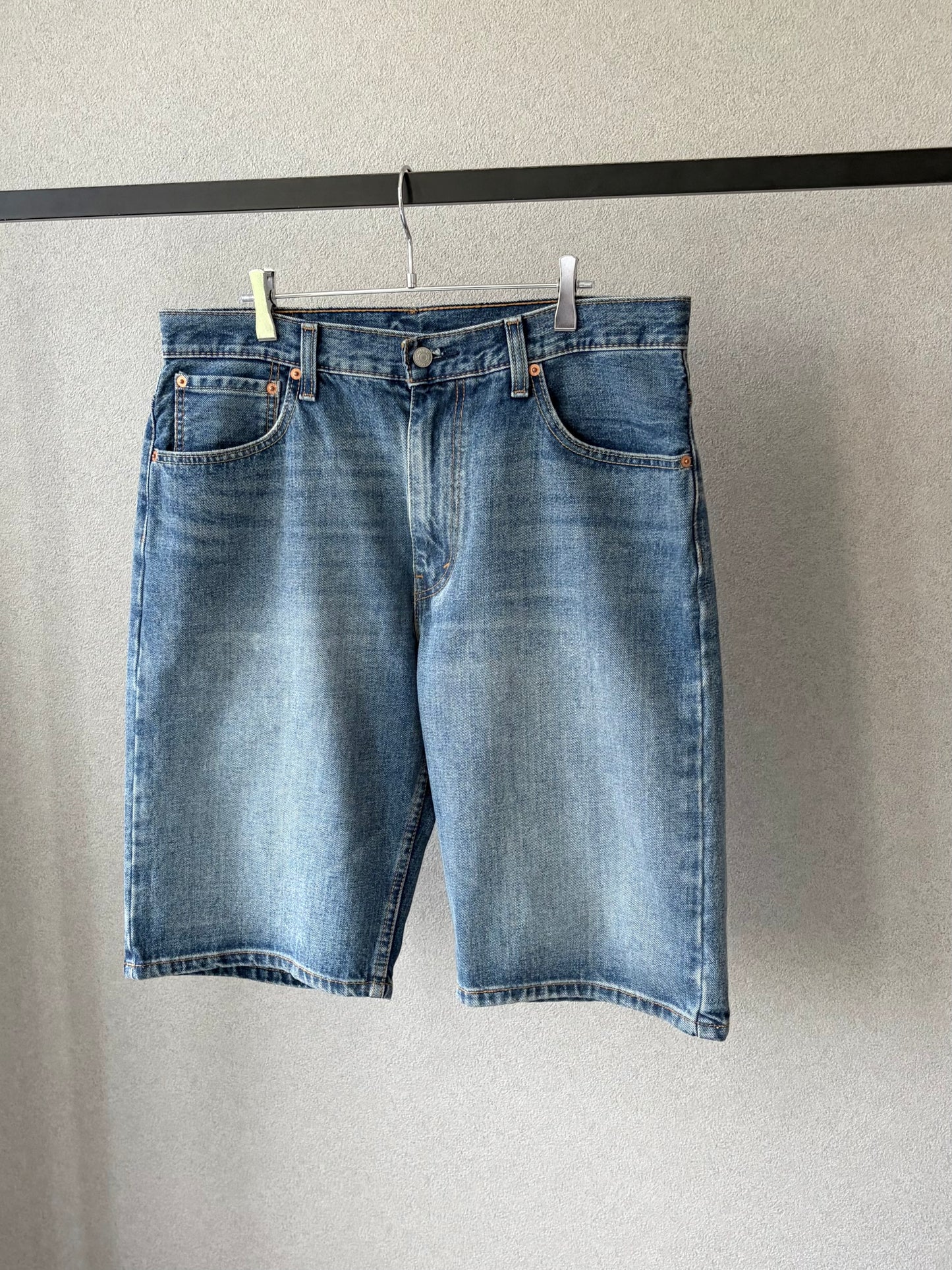 00's Levi's 569 denim shorts