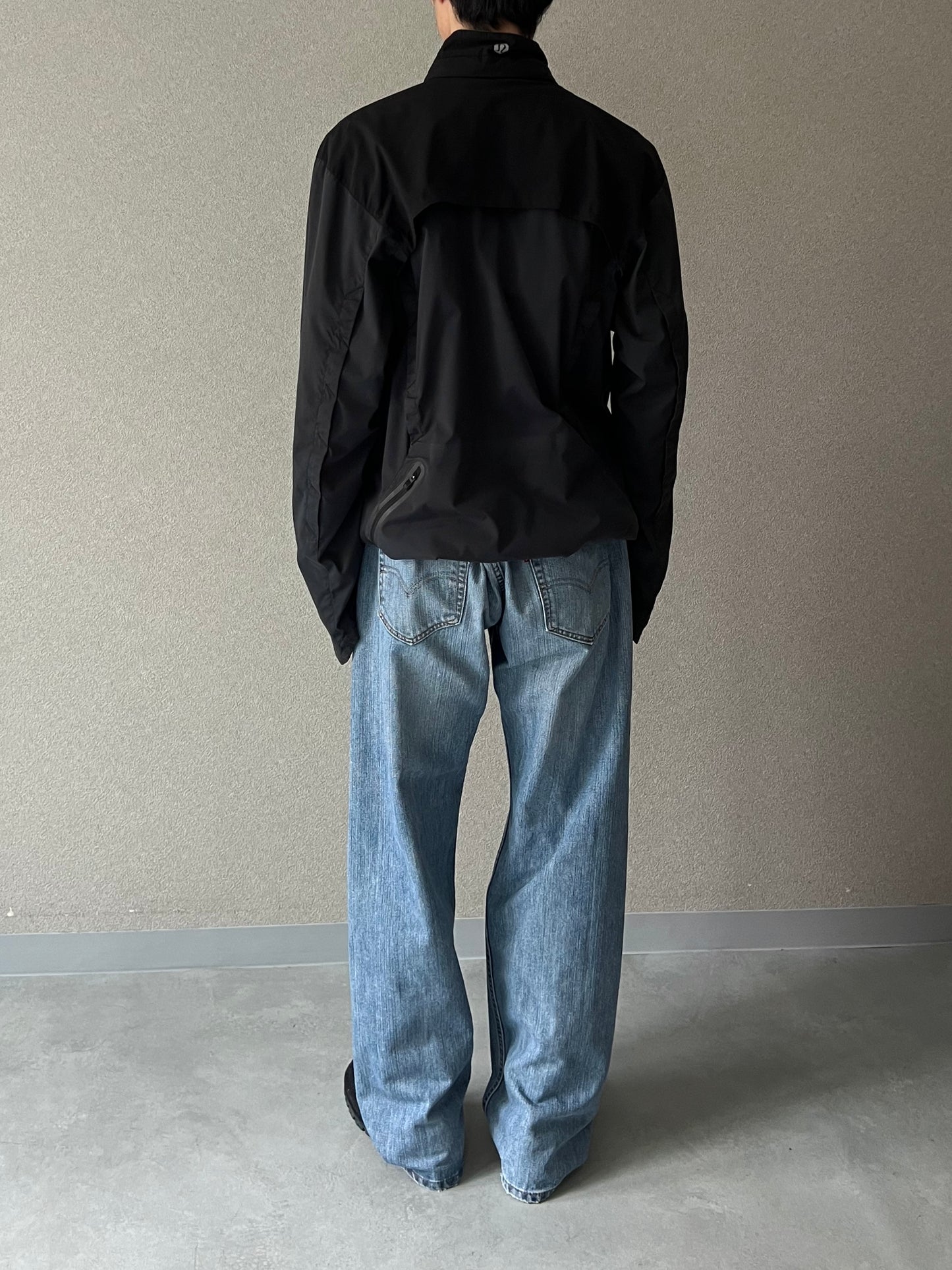 10's lululemon nylon jacket