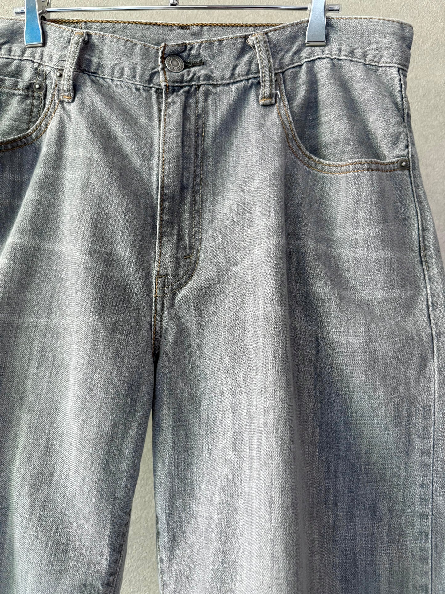 00's Levi's 569 denim shorts