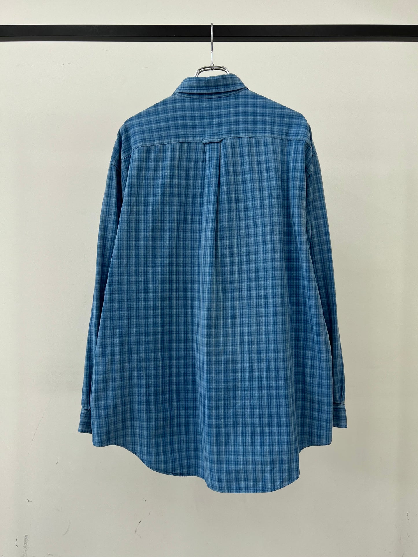 00's GAP BD shirt