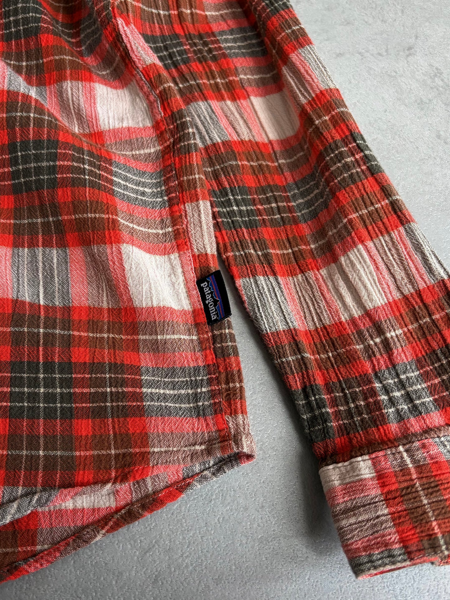 00's patagonia A/C shirt