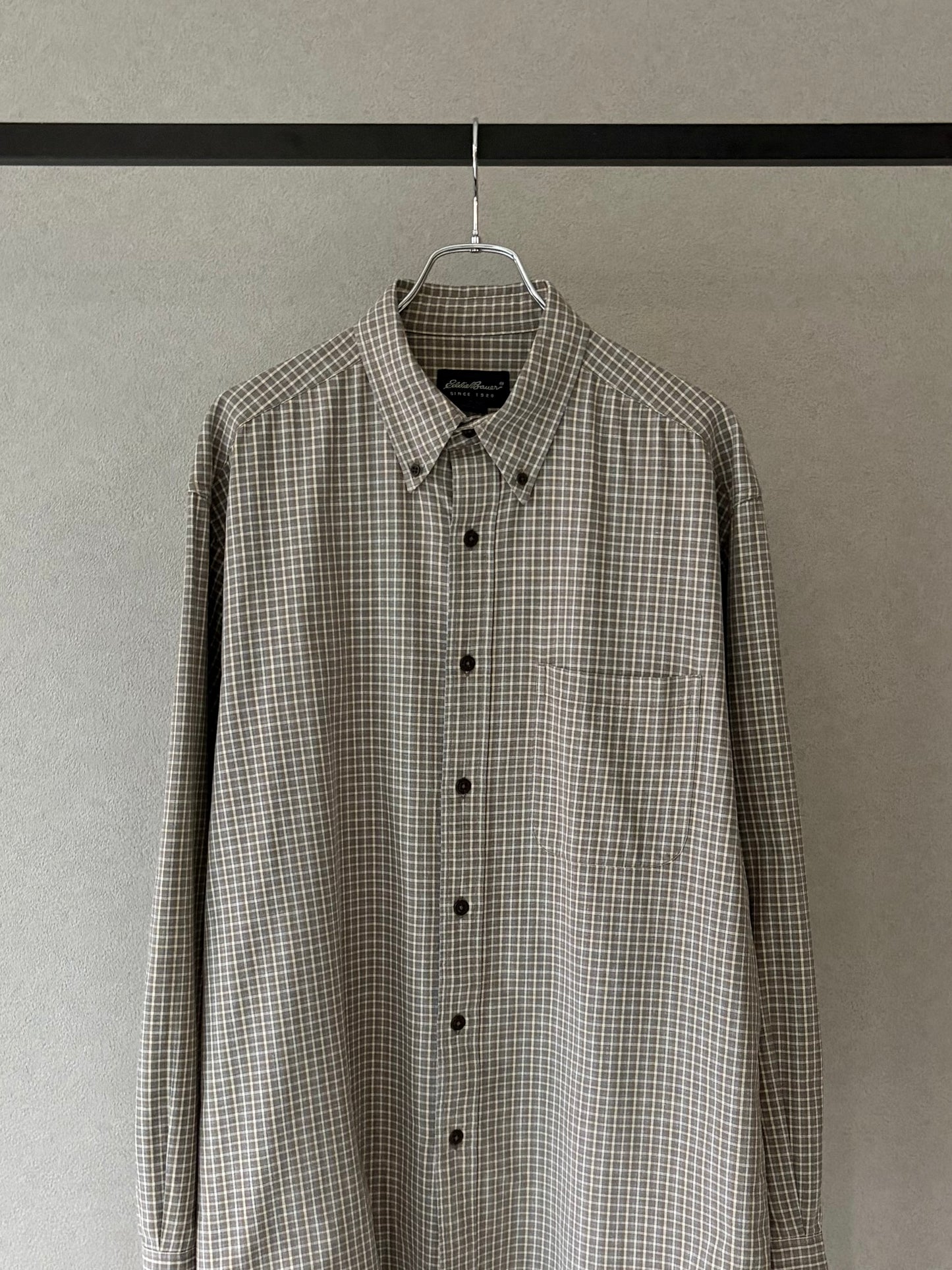 00's Eddie Bauer BD shirt