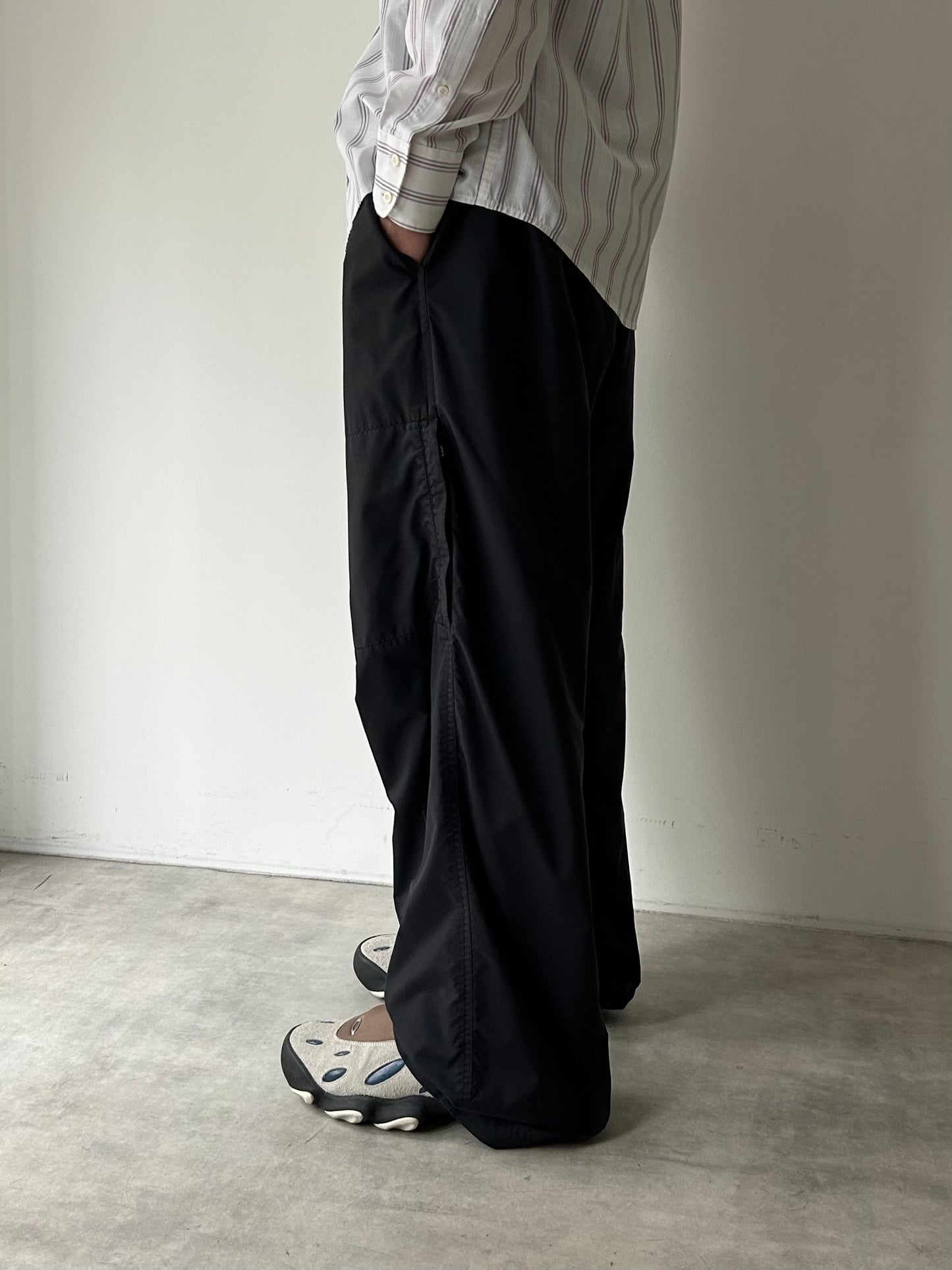 00's NIKE nylon pants