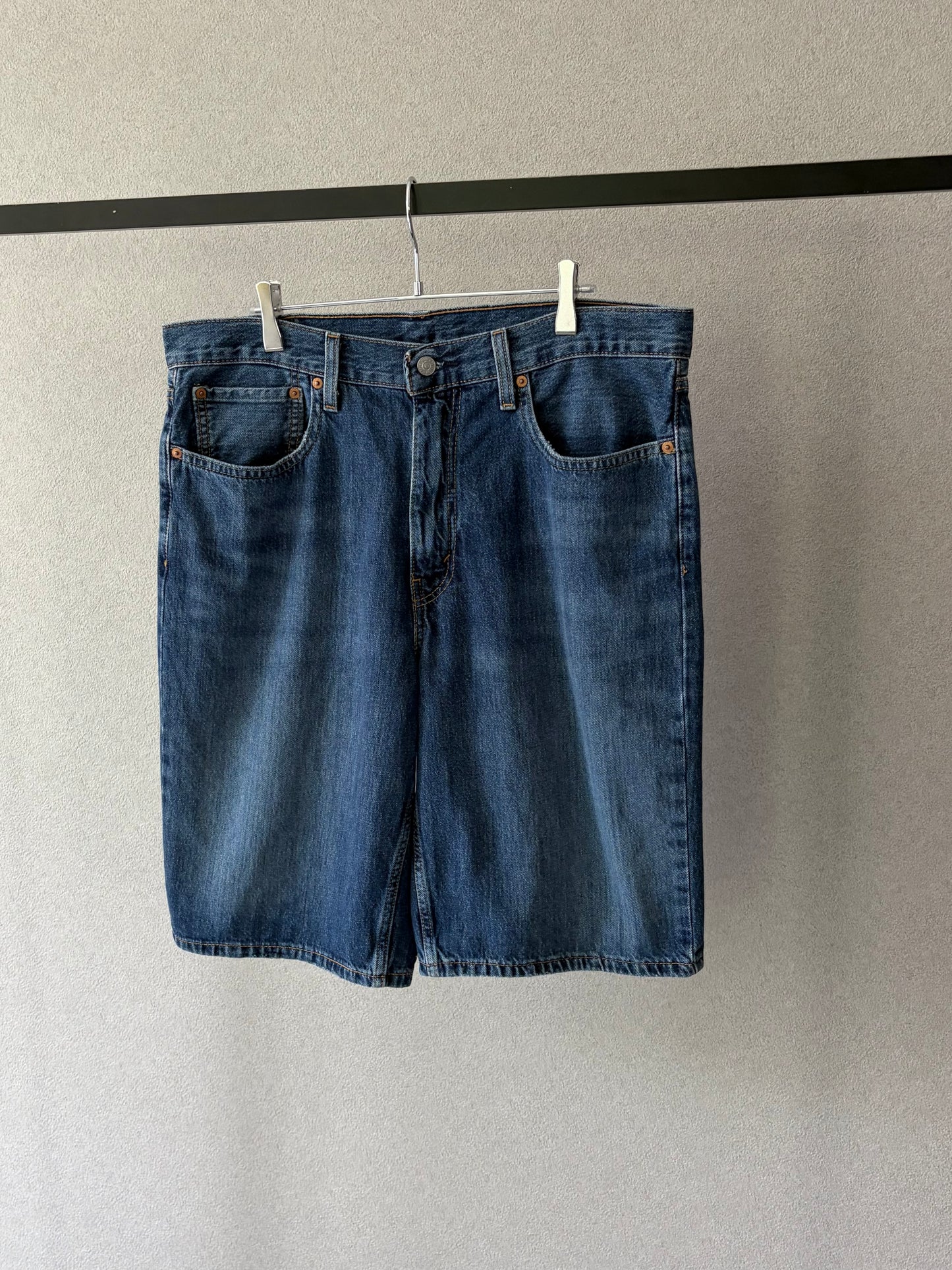00's Levi's 469 denim shorts