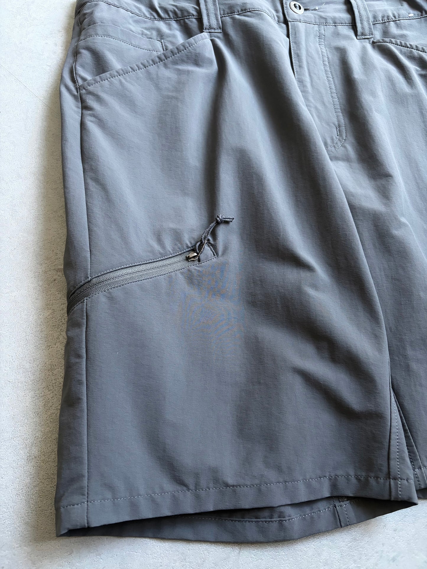 10's Patagonia climbing shorts