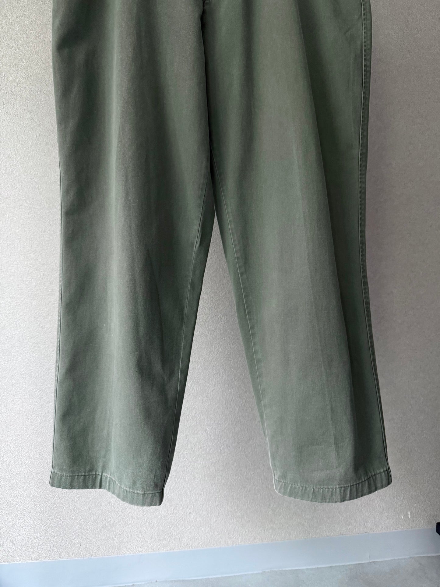 90's Levi's SilverTab chino pants