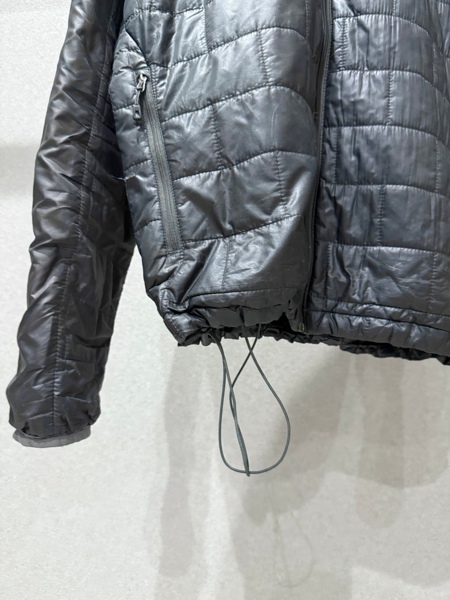 10's patagonia insulation jacket