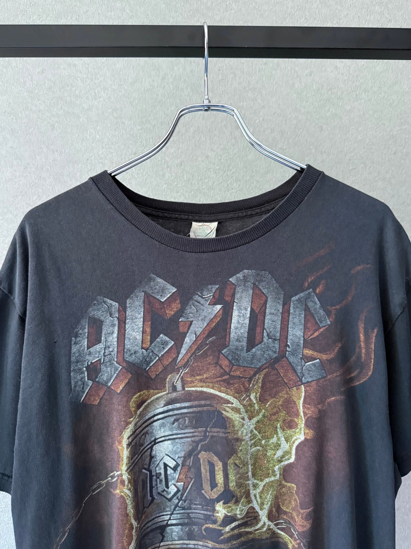 00's AC/DC music t-shirt "HELLS BELL"