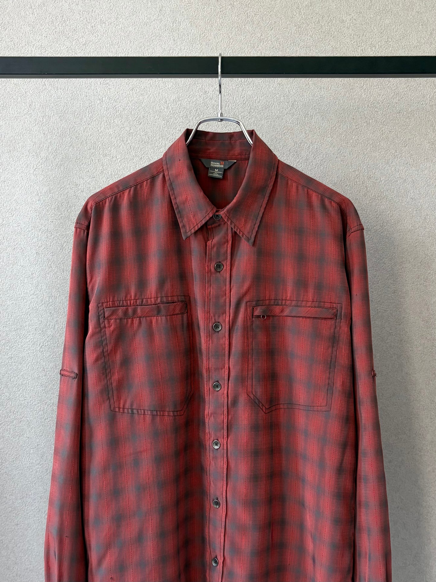 00's Royal Robbins rayon shirt