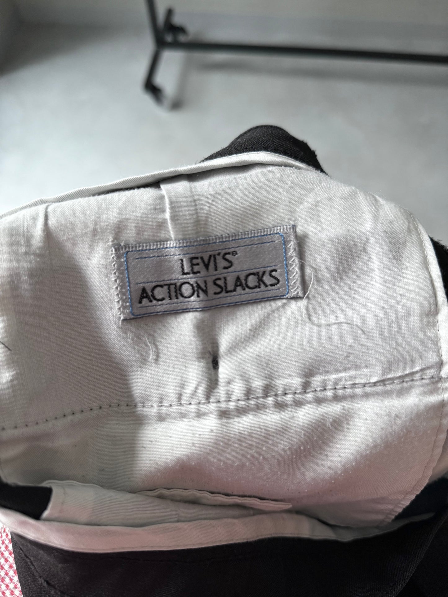 90's Levi's action slacks