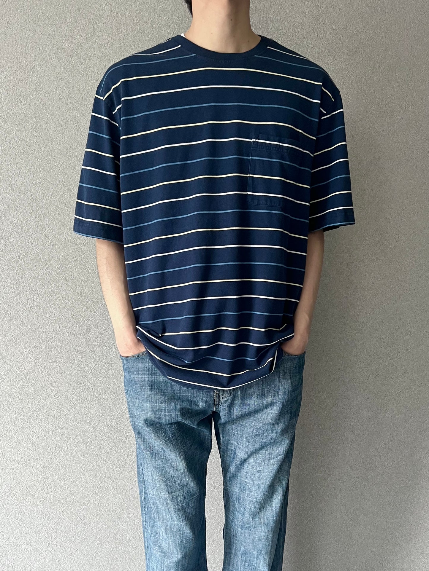 00's UNKNOWN border t-shirt