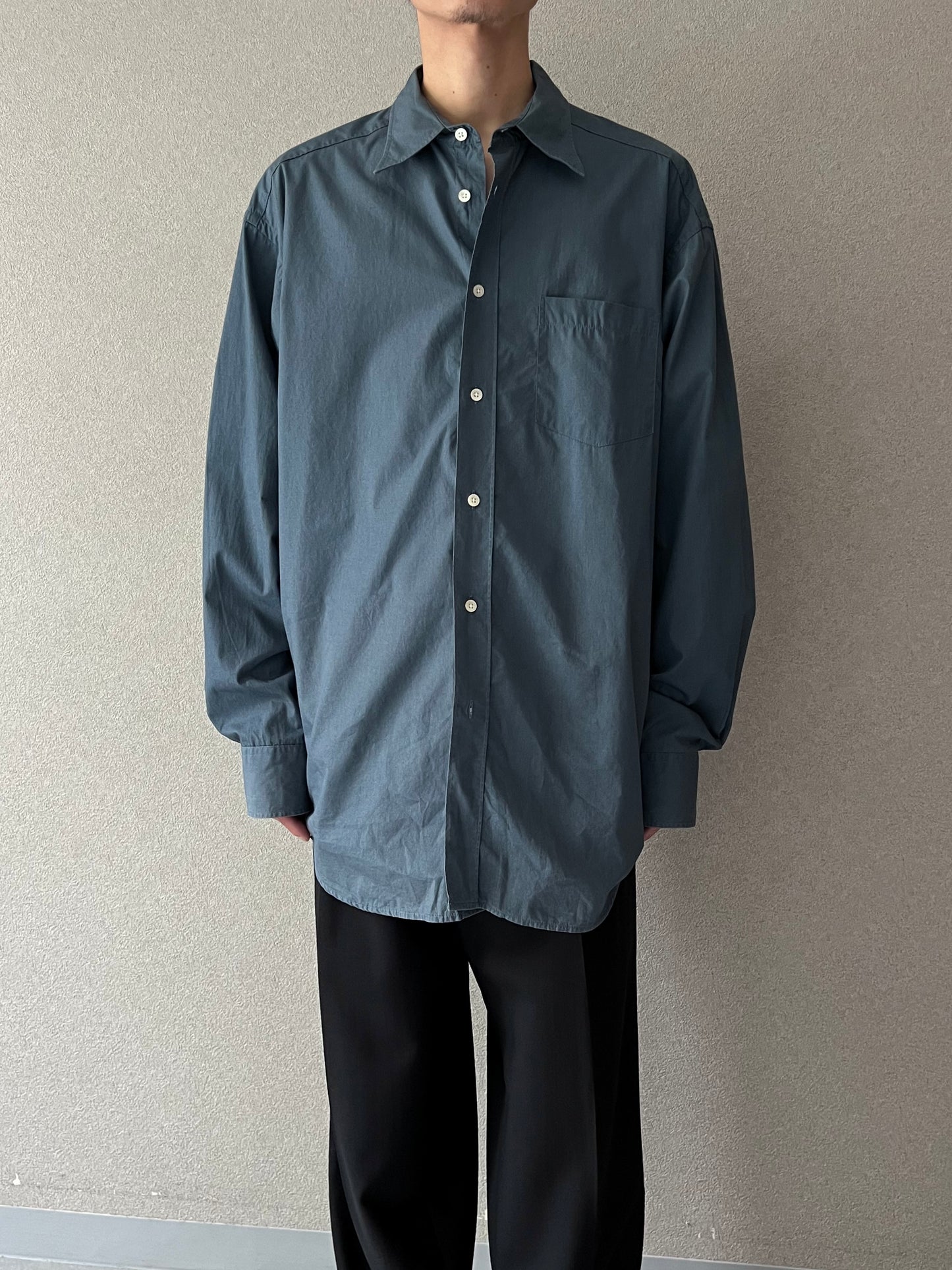 00's BANANA REPUBLIC shirt