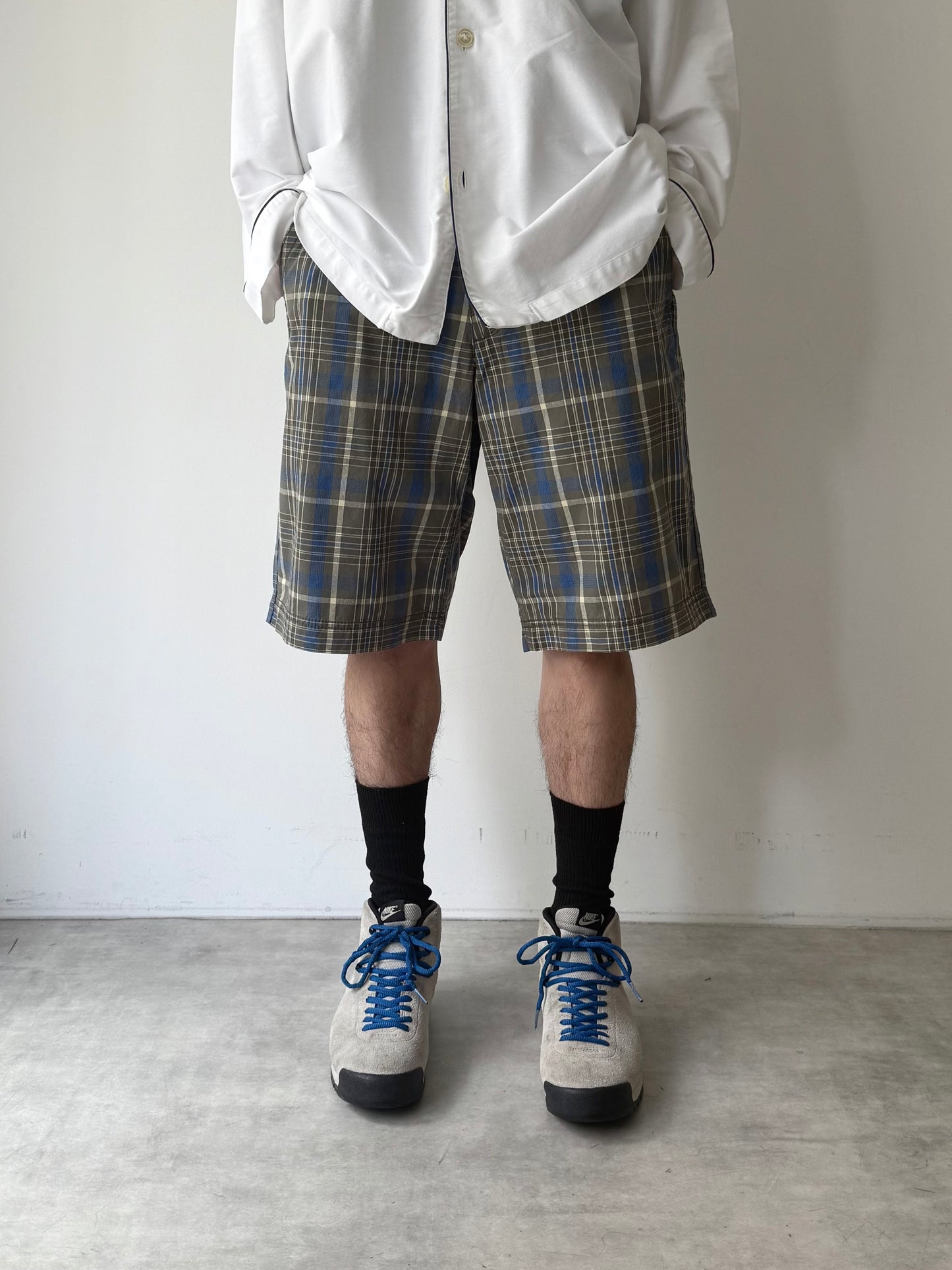 00' OLD NAVY shorts "DEAD STOCK"