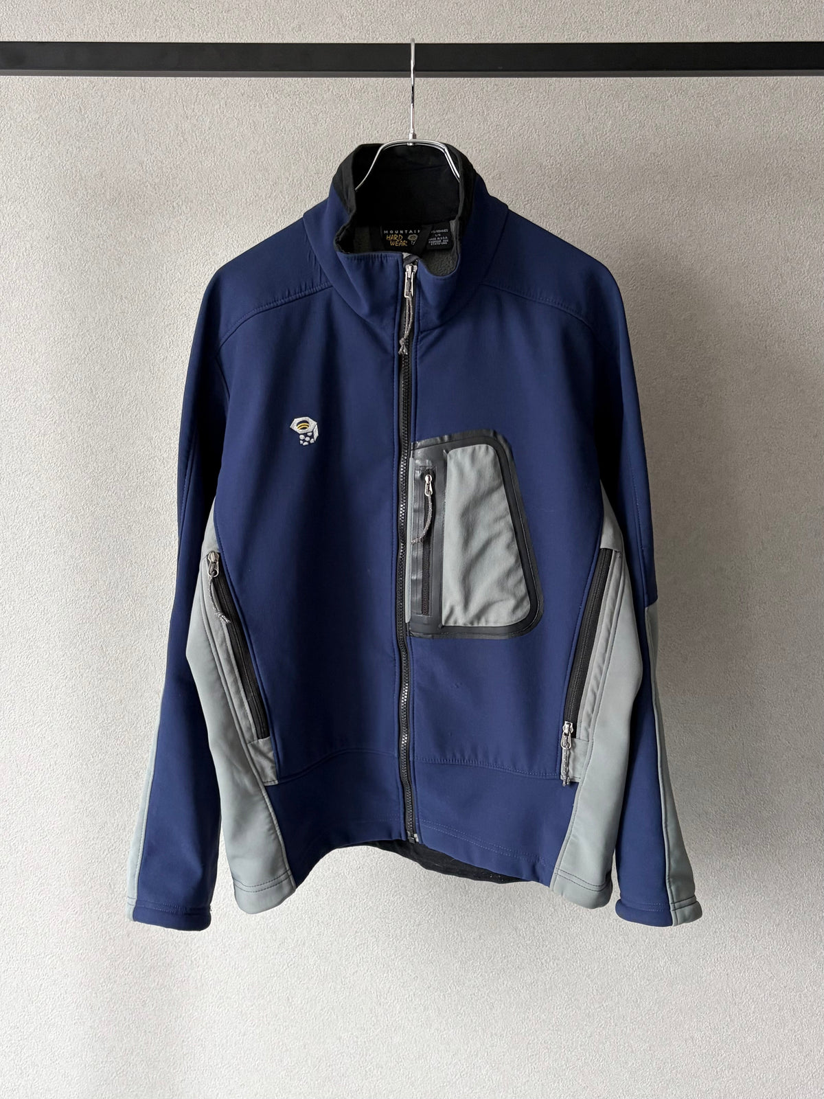 90's MOUNTAIN HARDWEAR softshell jacket "Made in USA"