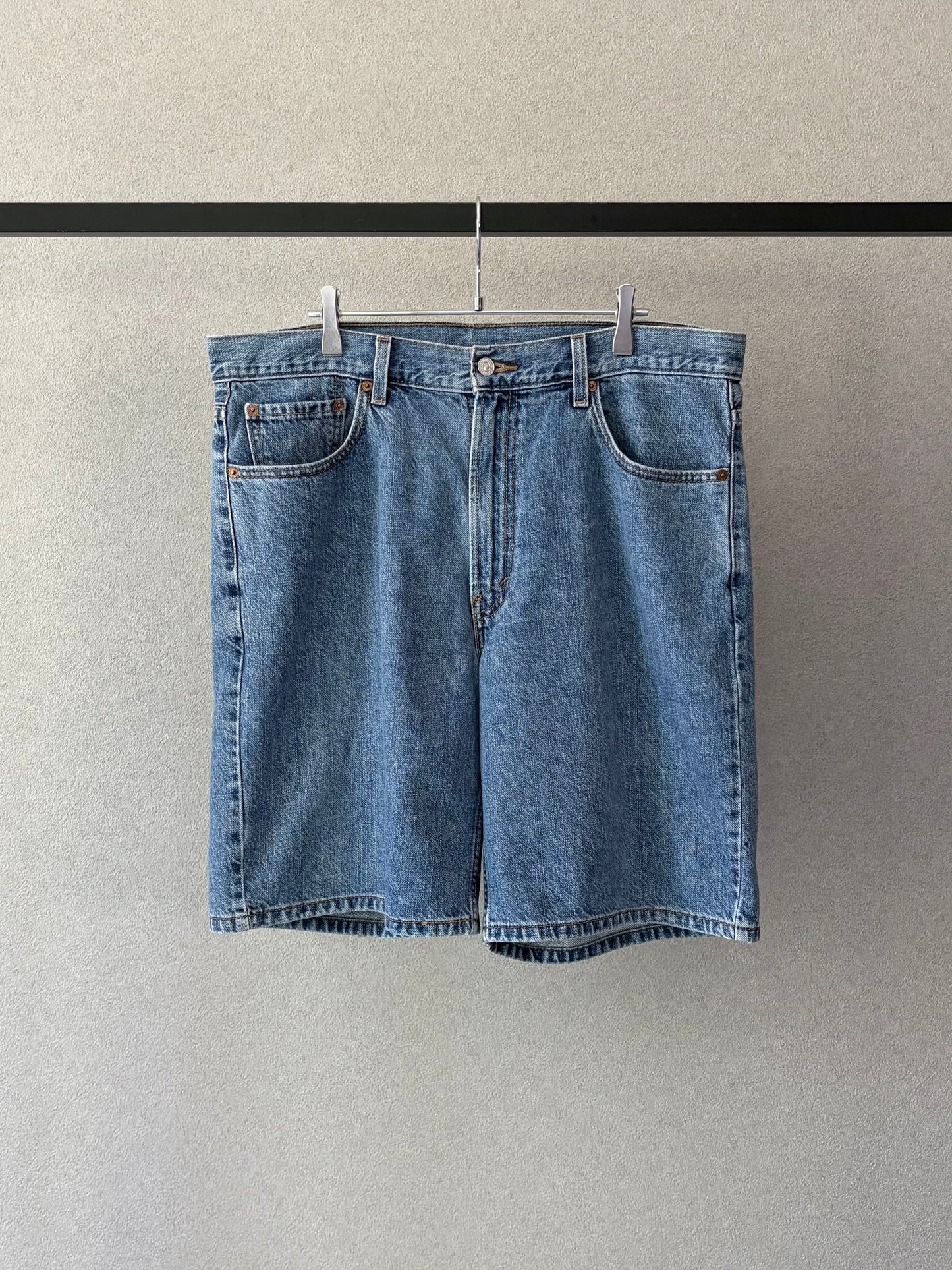 00's Levi's 550 denim shorts