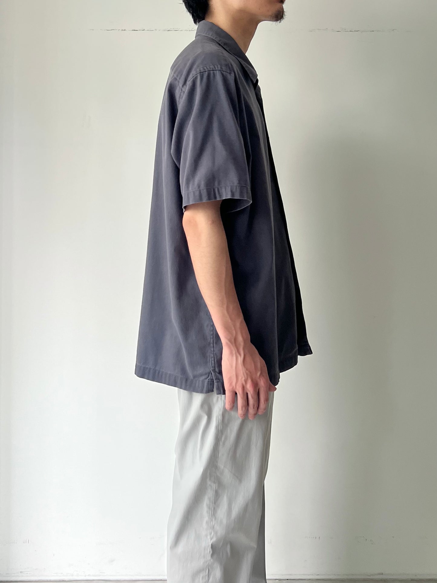 00's GAP open collar shirt