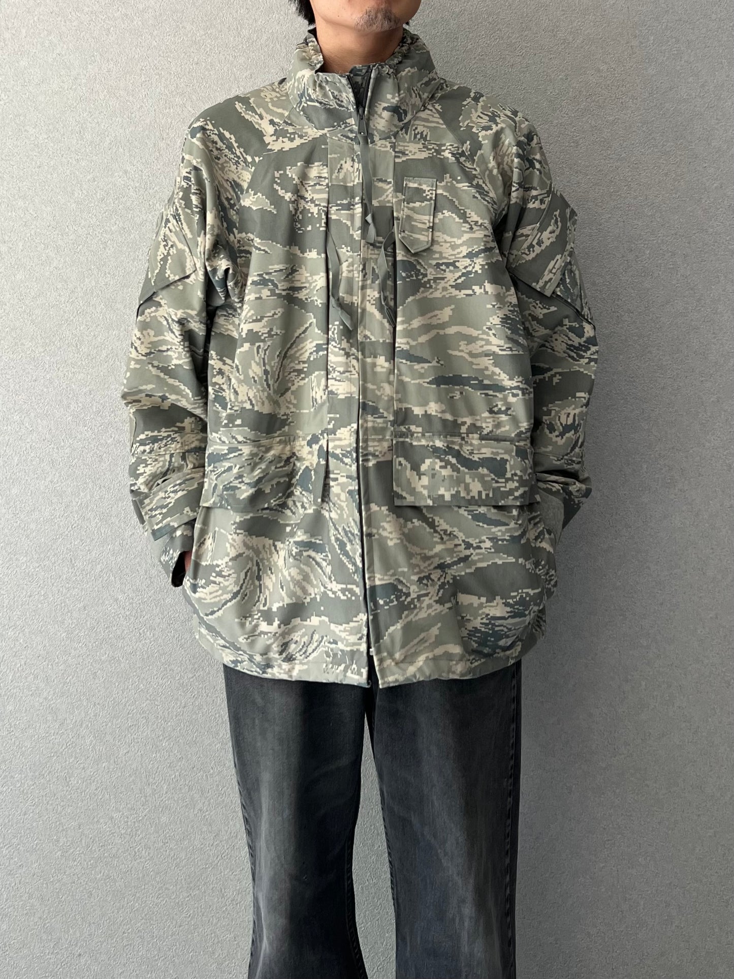 00's US.AIR FORCE GORE-TEX jacket "Dead Stock"