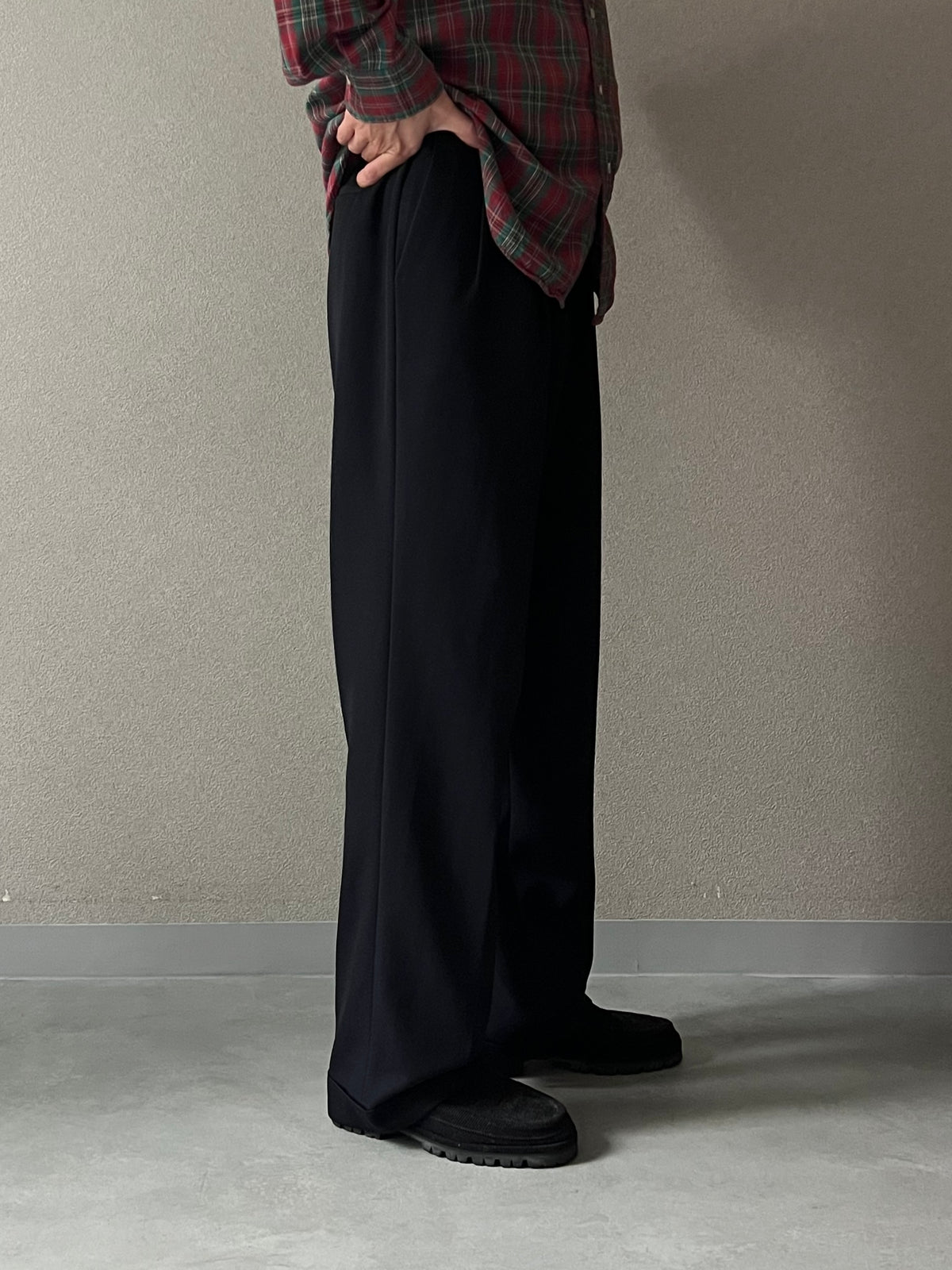 90's BANANA REPUBLIC wool × nylon slacks "Made in ITALY"