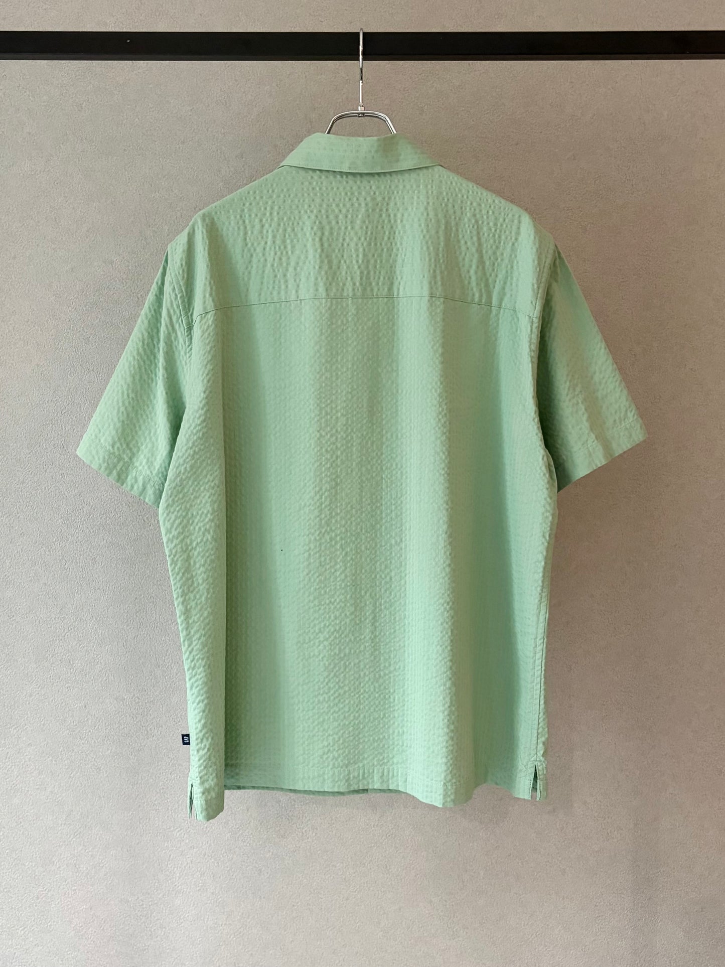 00's GAP open collar seersucker shirt