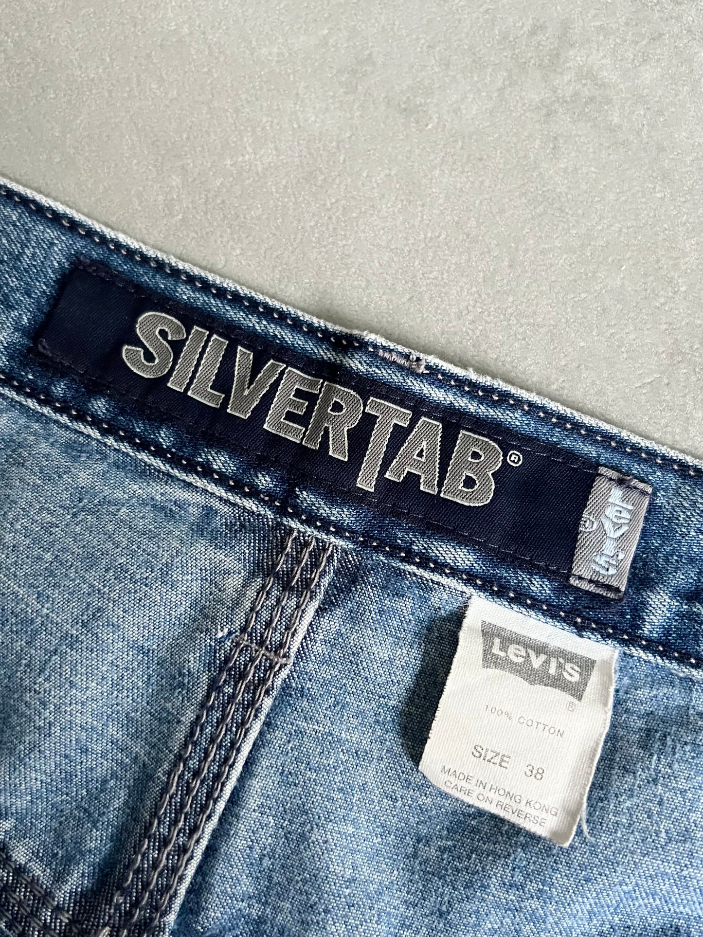 00's Levi's silverTab denim shorts