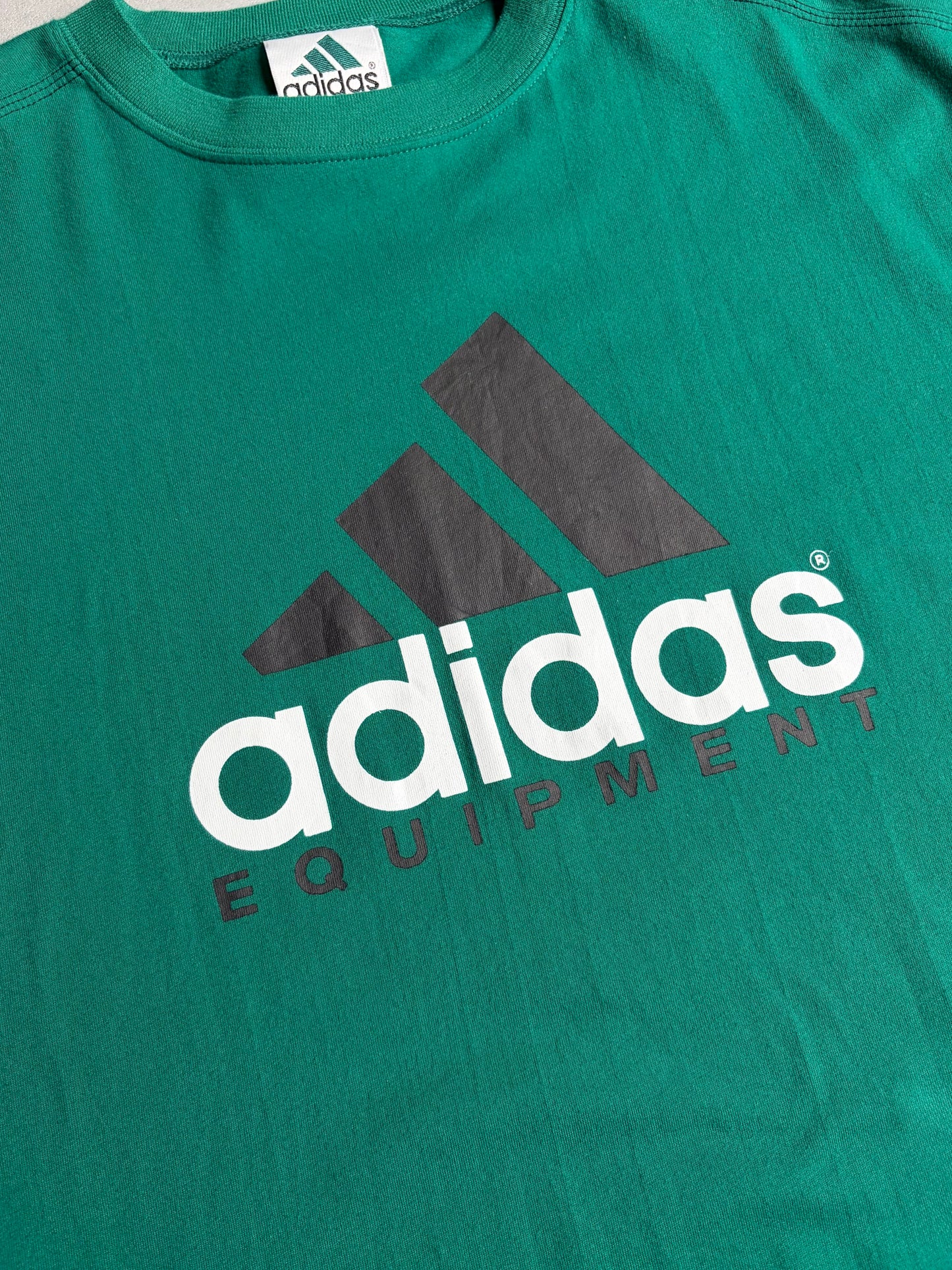 90's adidas Equipment print t-shirt
