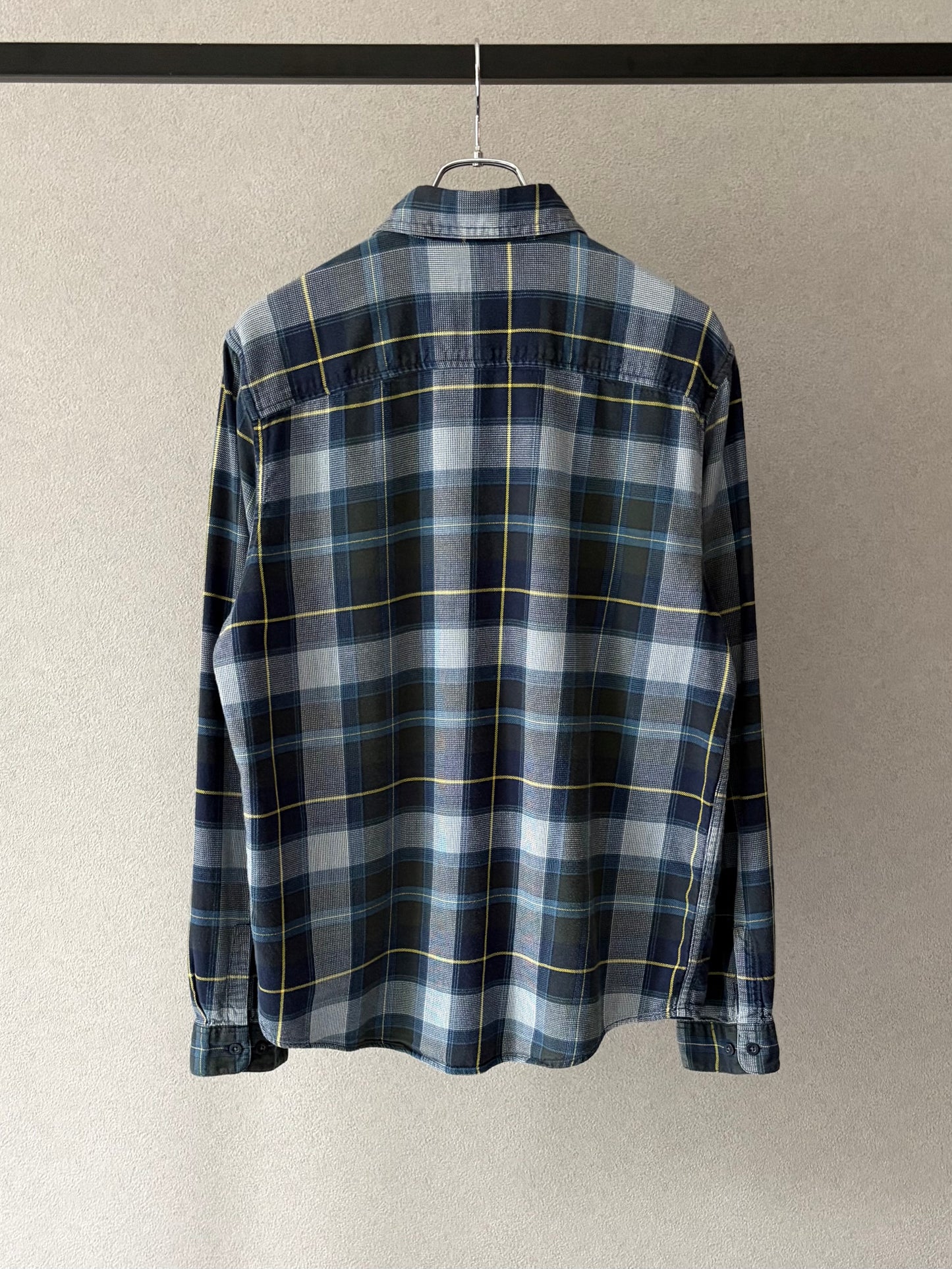 00's patagonia shirt
