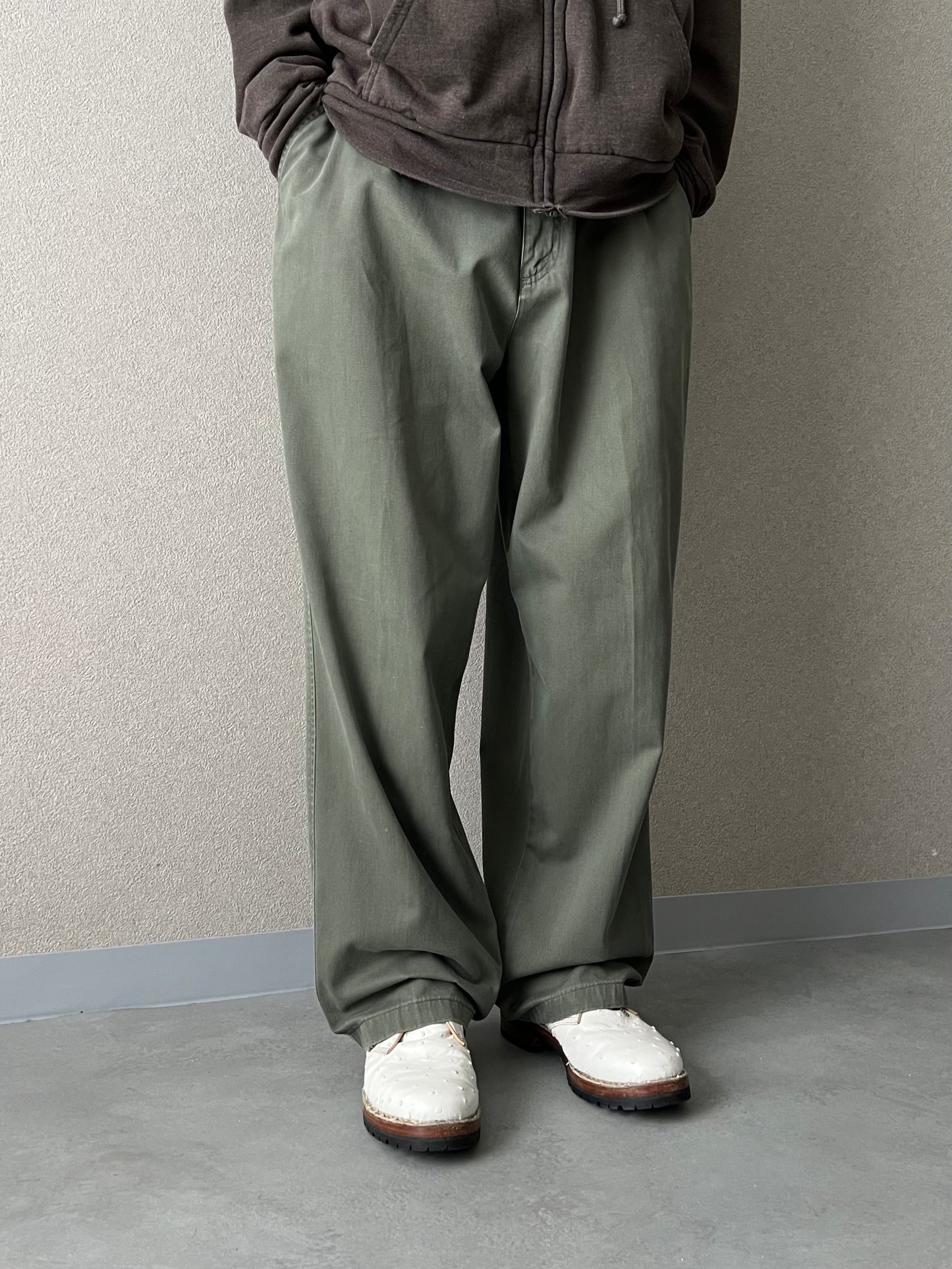 90's Levi's SilverTab chino pants