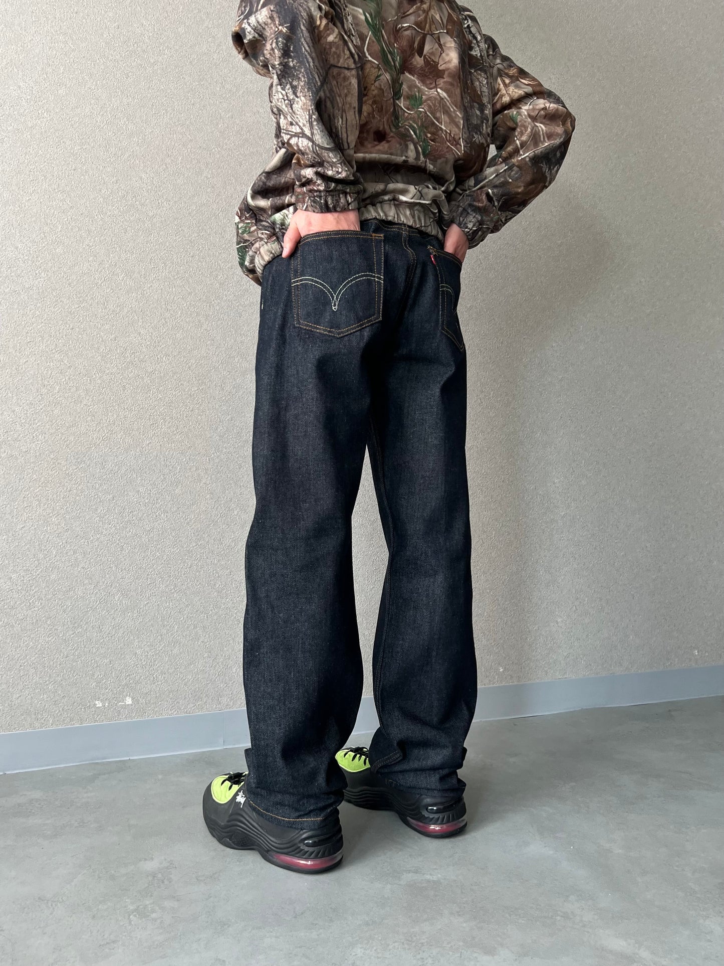 00's Levi's 501 denim pants "DEAD STOCK"