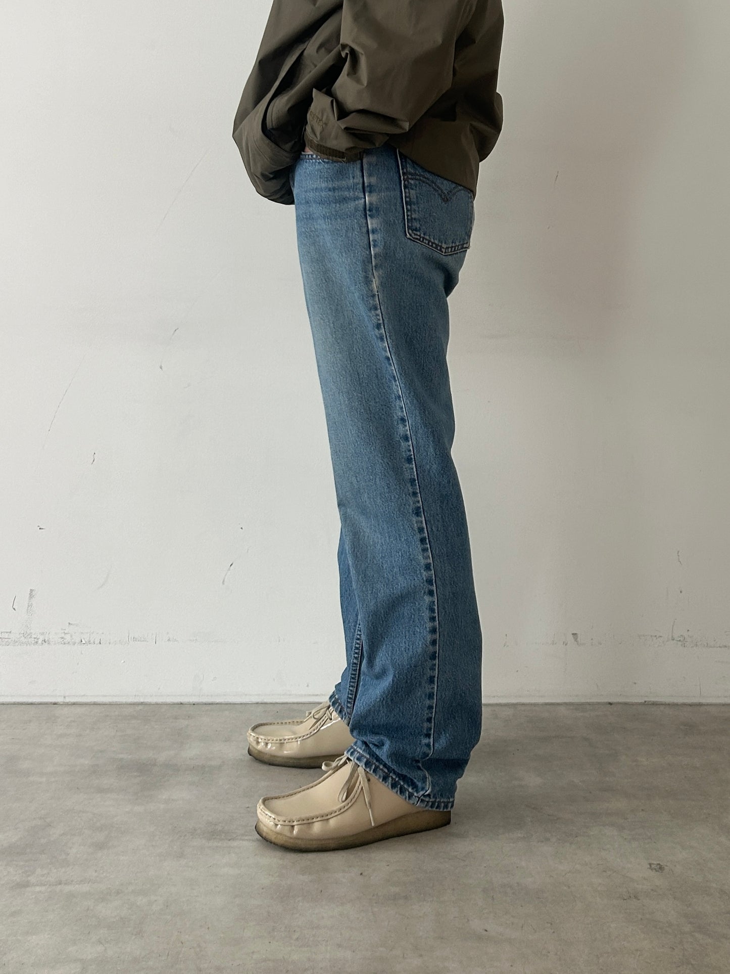 90's EU Levi's 630 denim pants
