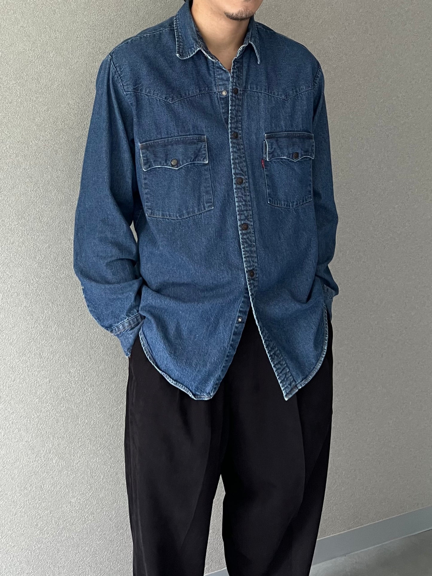 80's Levi's denim western shirt